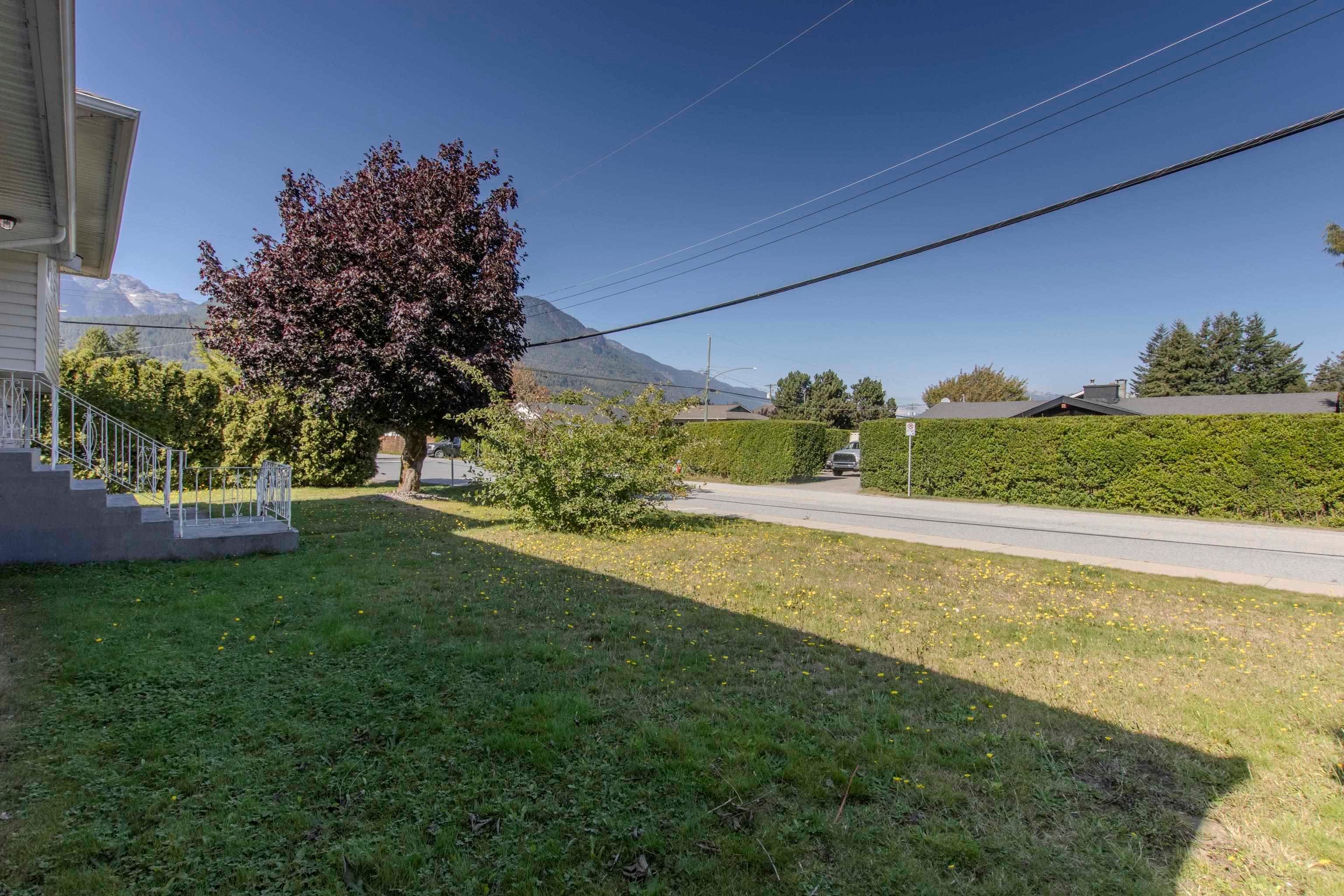 1990 Diamond Road, Squamish, V0N 1T0 — photo 2