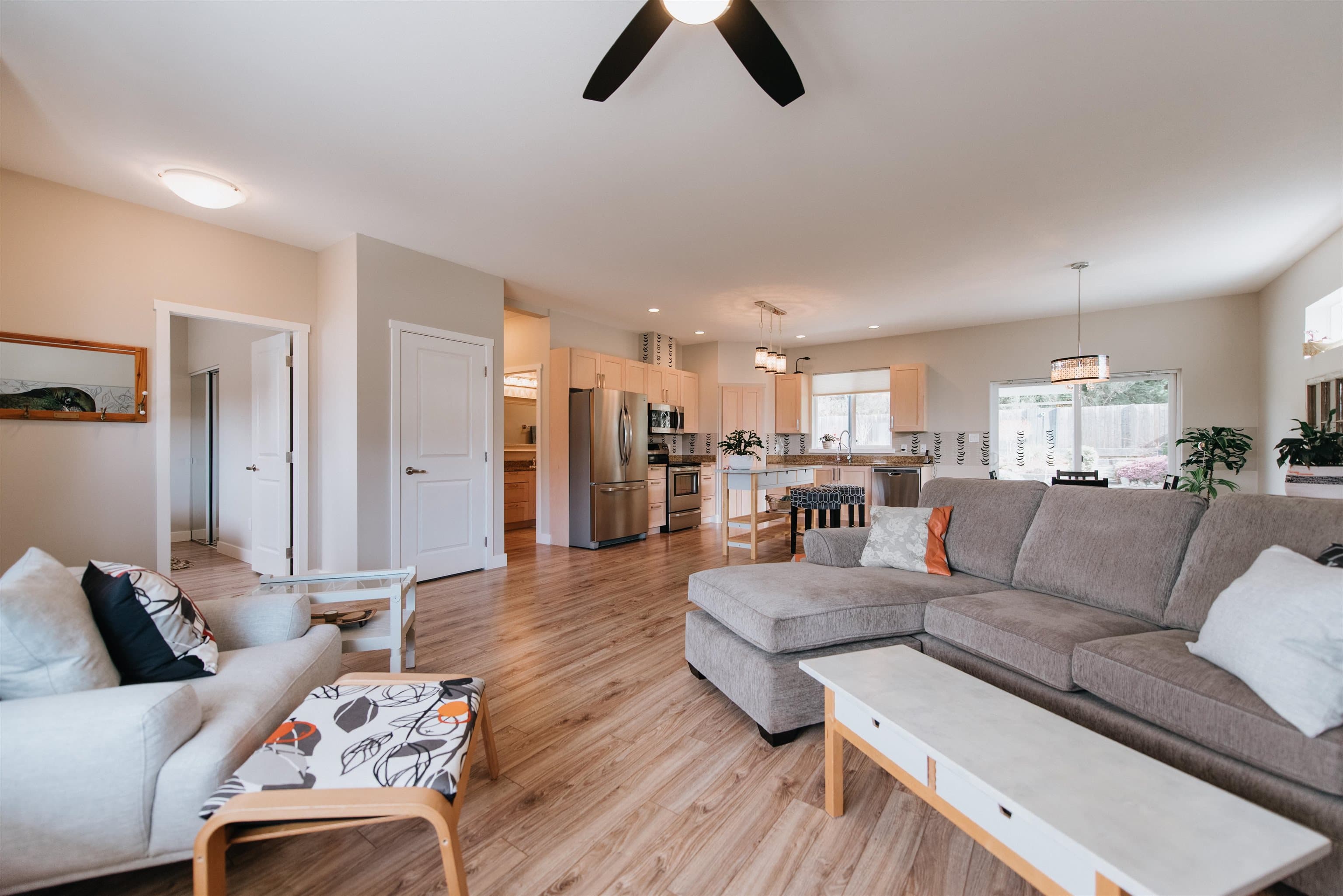 6222 Sitka Road, Sechelt, V7Z 0L3 — photo 5