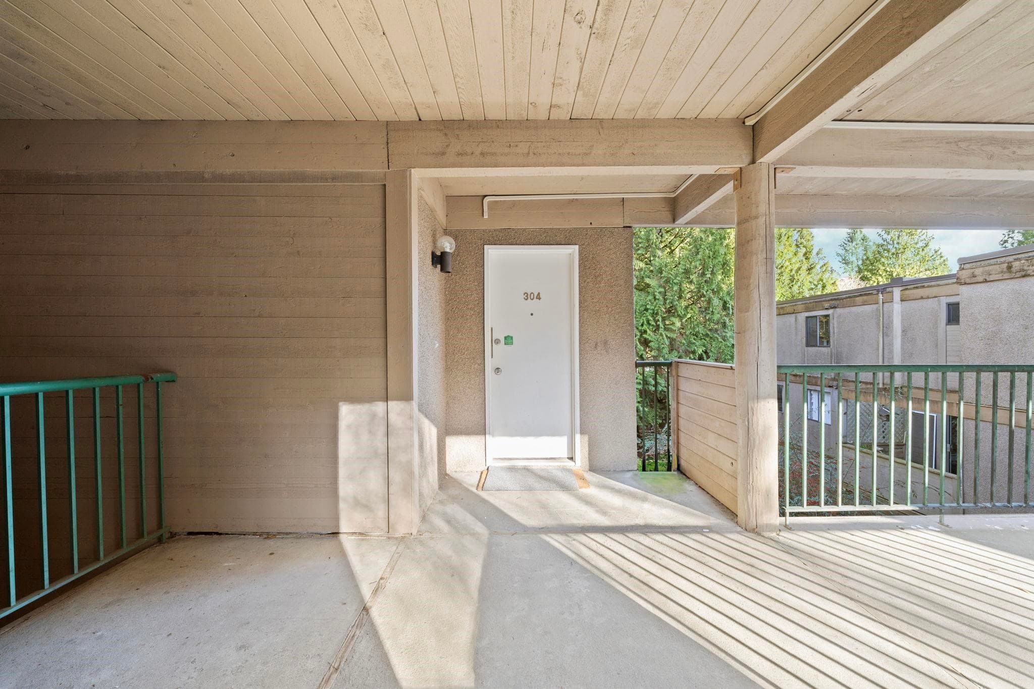 304 - 9128 Capella Drive, Burnaby, V3J 7K3 — photo 4