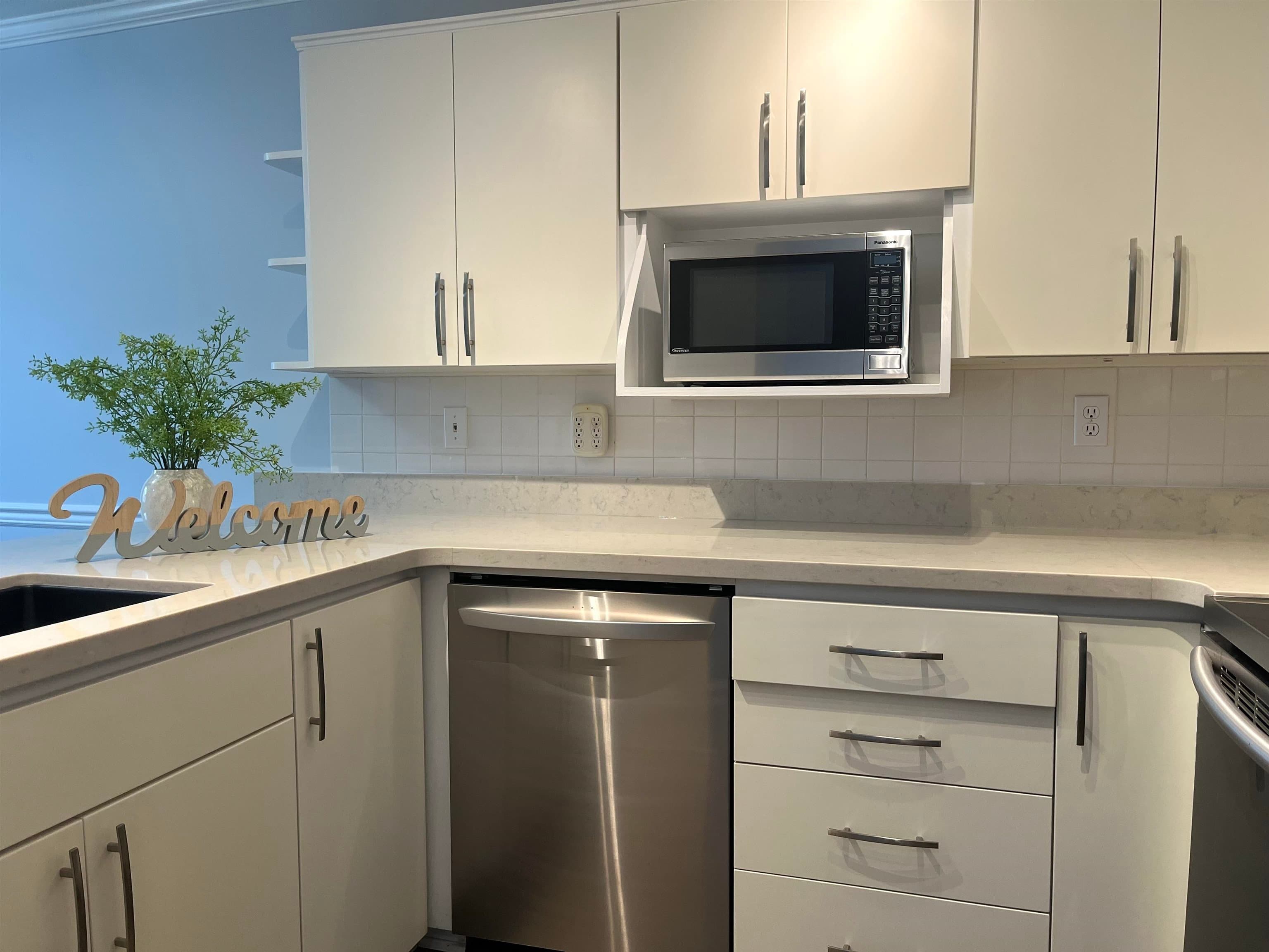 17 - 19270 119 Avenue, Pitt Meadows, V3Y 2J8 — photo 2