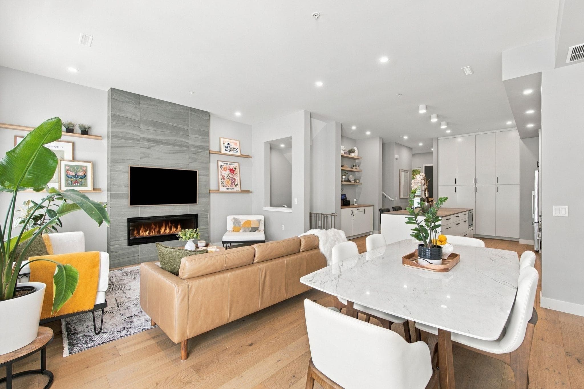 4682 Capilano Road, North Vancouver, V7R 4K3 — photo 5