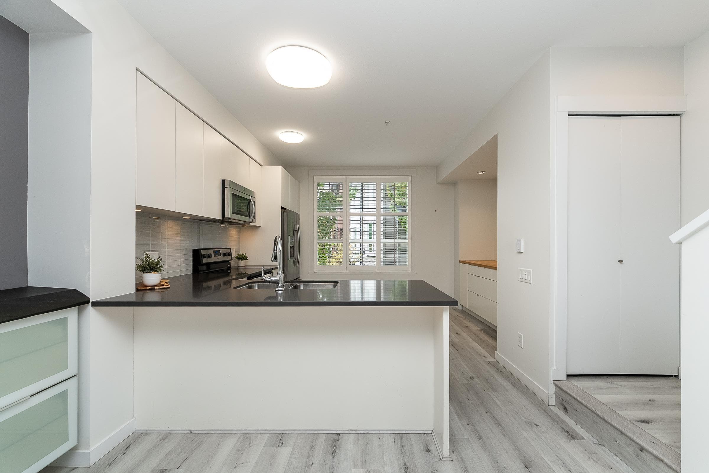 24 - 2332 Ranger Lane, Port Coquitlam, V3B 0J4 — photo 4