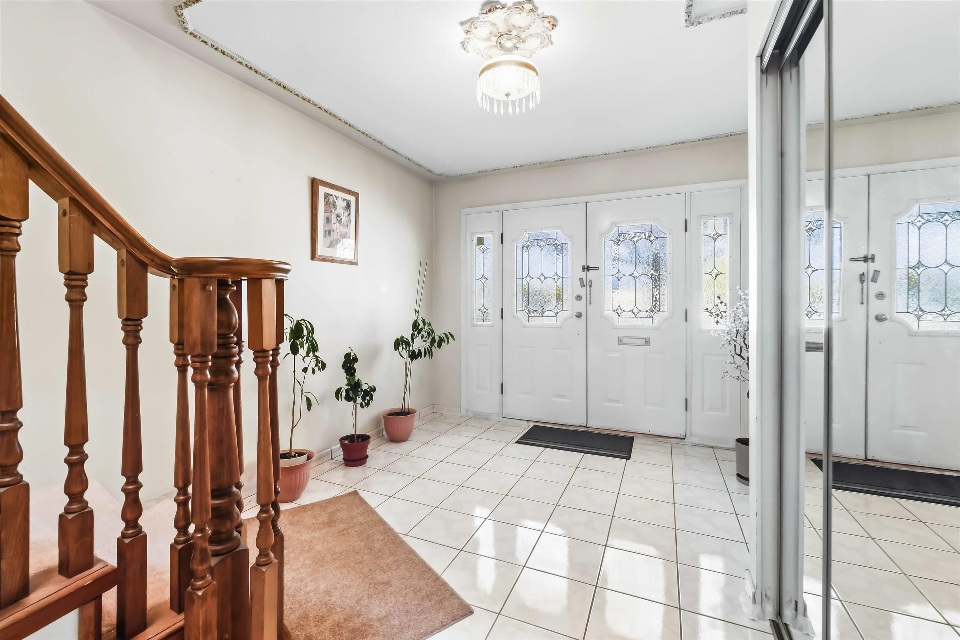 2168 E 27th Avenue, Vancouver, V5N 2W9 — photo 3