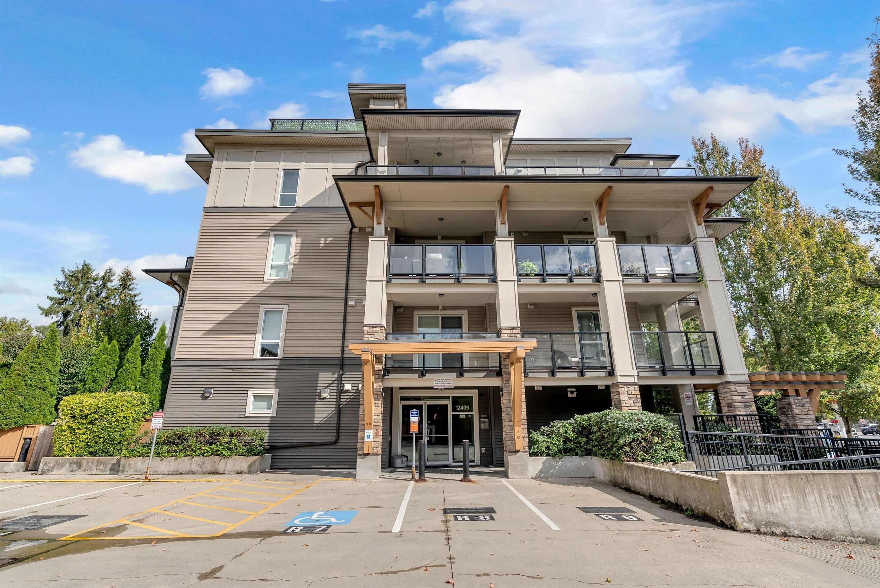 308 - 12409 Harris Road, Pitt Meadows, V3Y 0E7 — photo 1