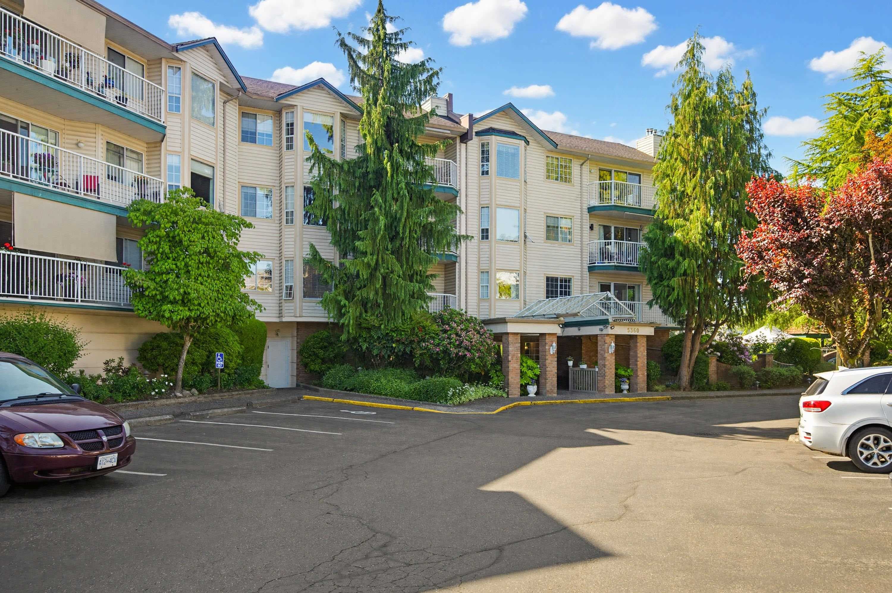 205 - 5360 205 Street, Langley, V3A 7Y6 — photo 2
