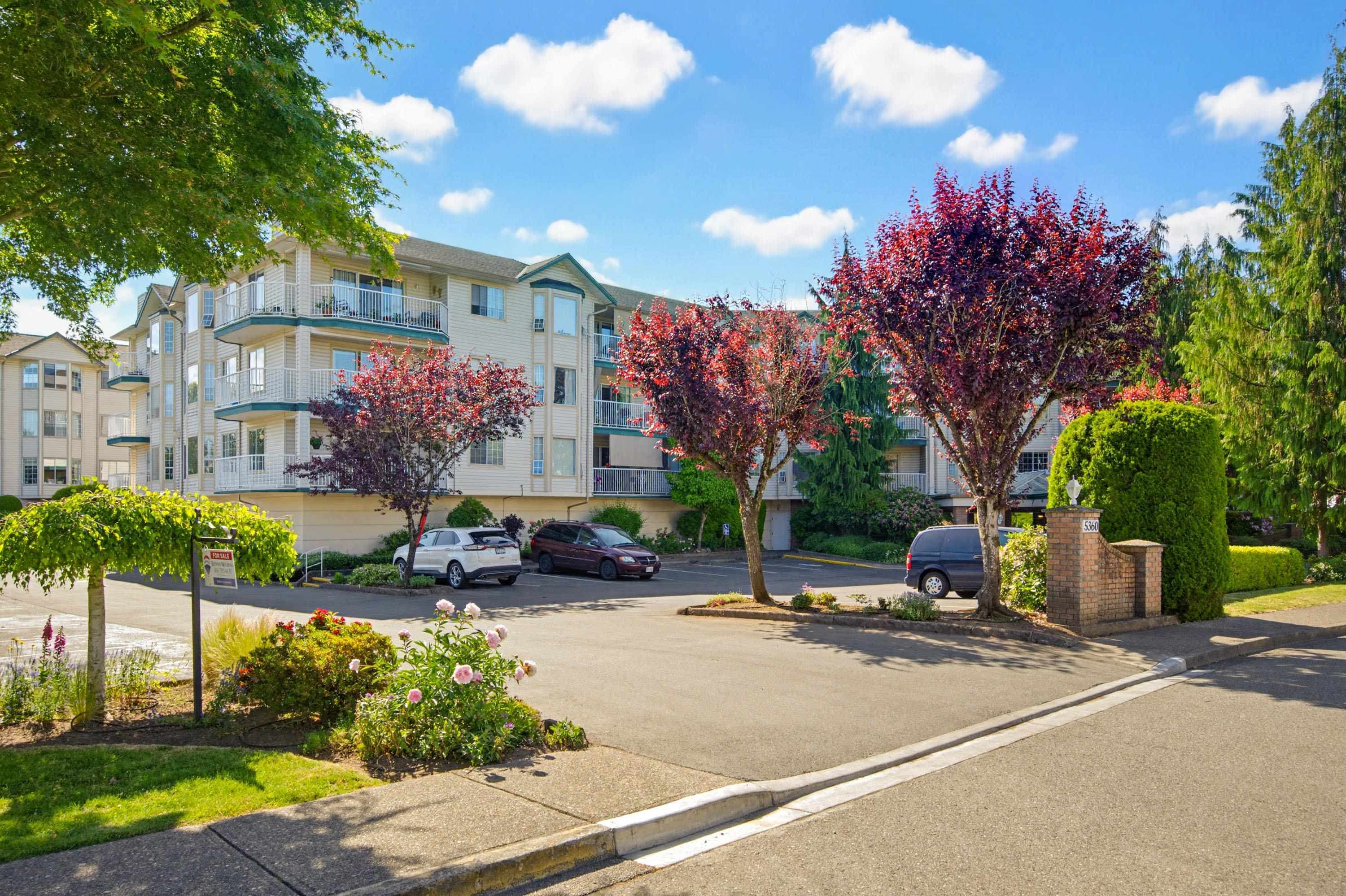 205 - 5360 205 Street, Langley, V3A 7Y6 — photo 1
