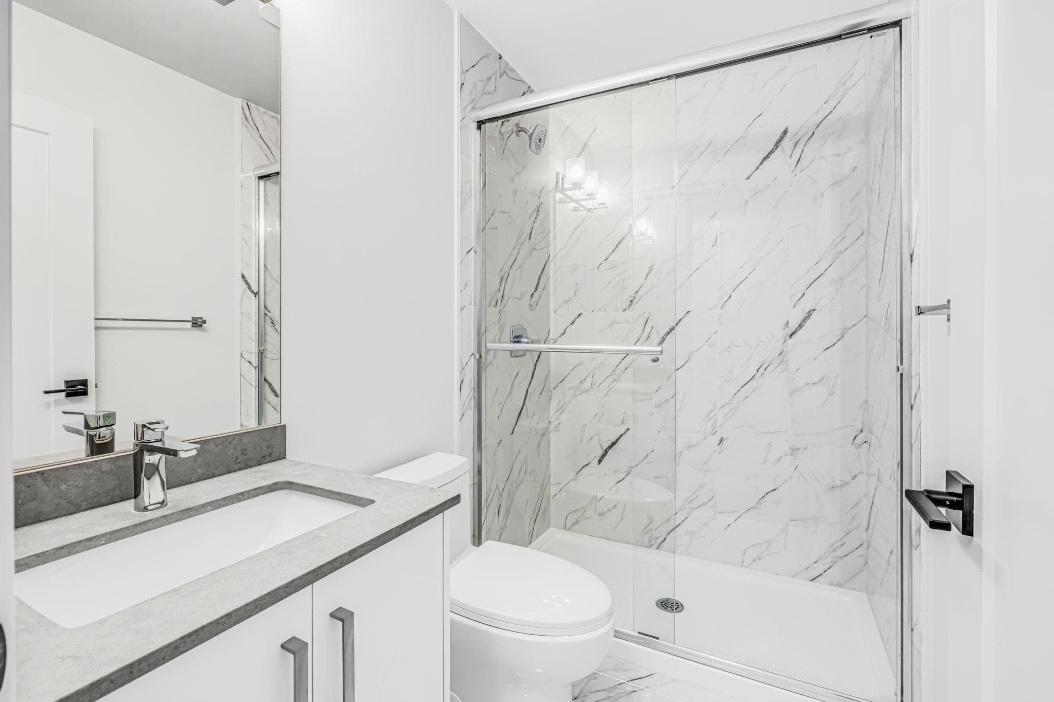 Basement - 160xx 9a Avenue, Surrey, V4A 4W5 — photo 4