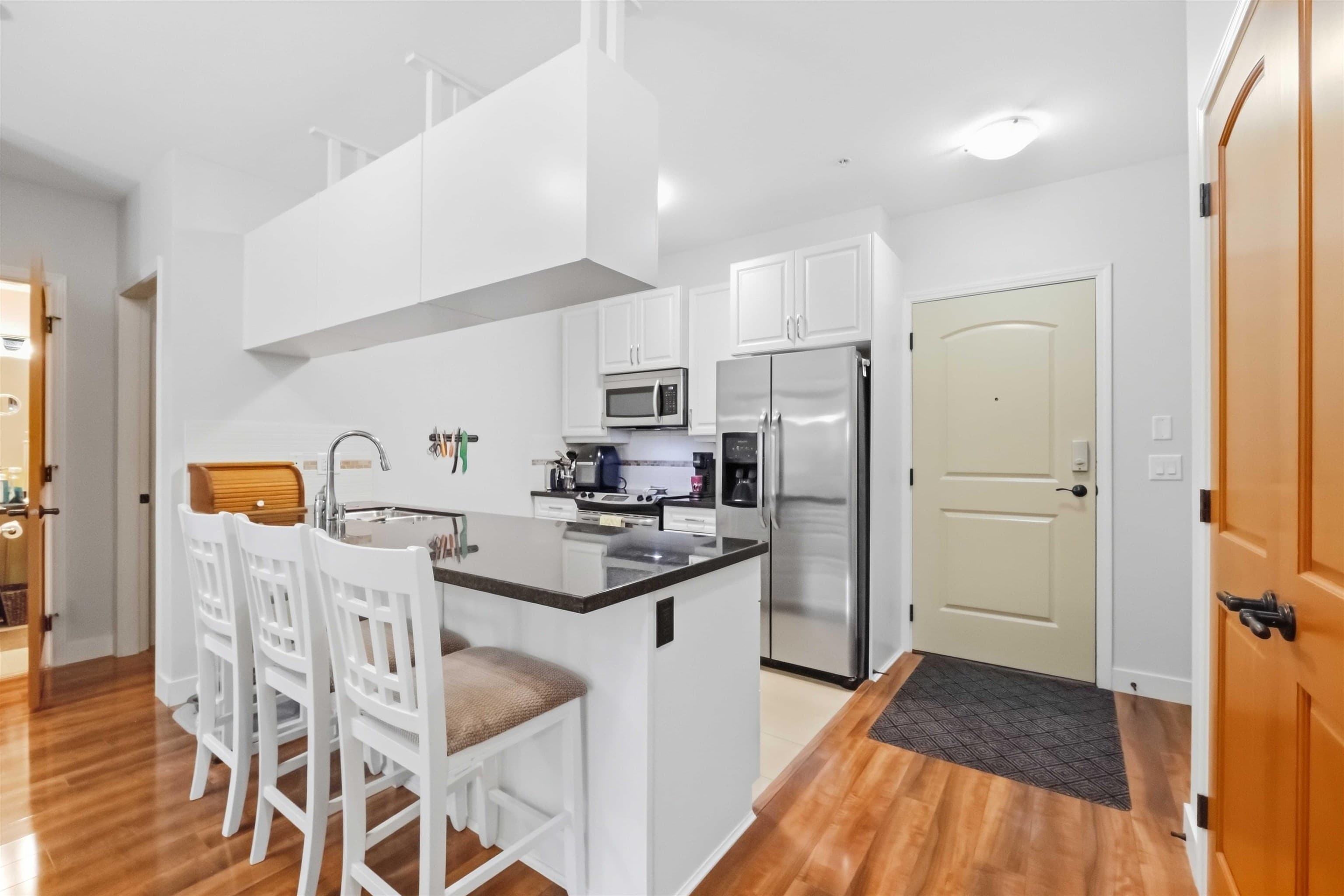 107 - 11935 Burnett Street, Maple Ridge, V2X 9A9 — photo 3
