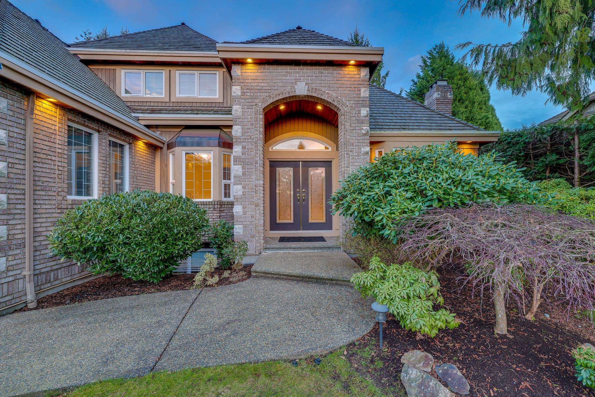 3528 Canterbury Drive, Surrey, V3Z 0G8 — photo 2