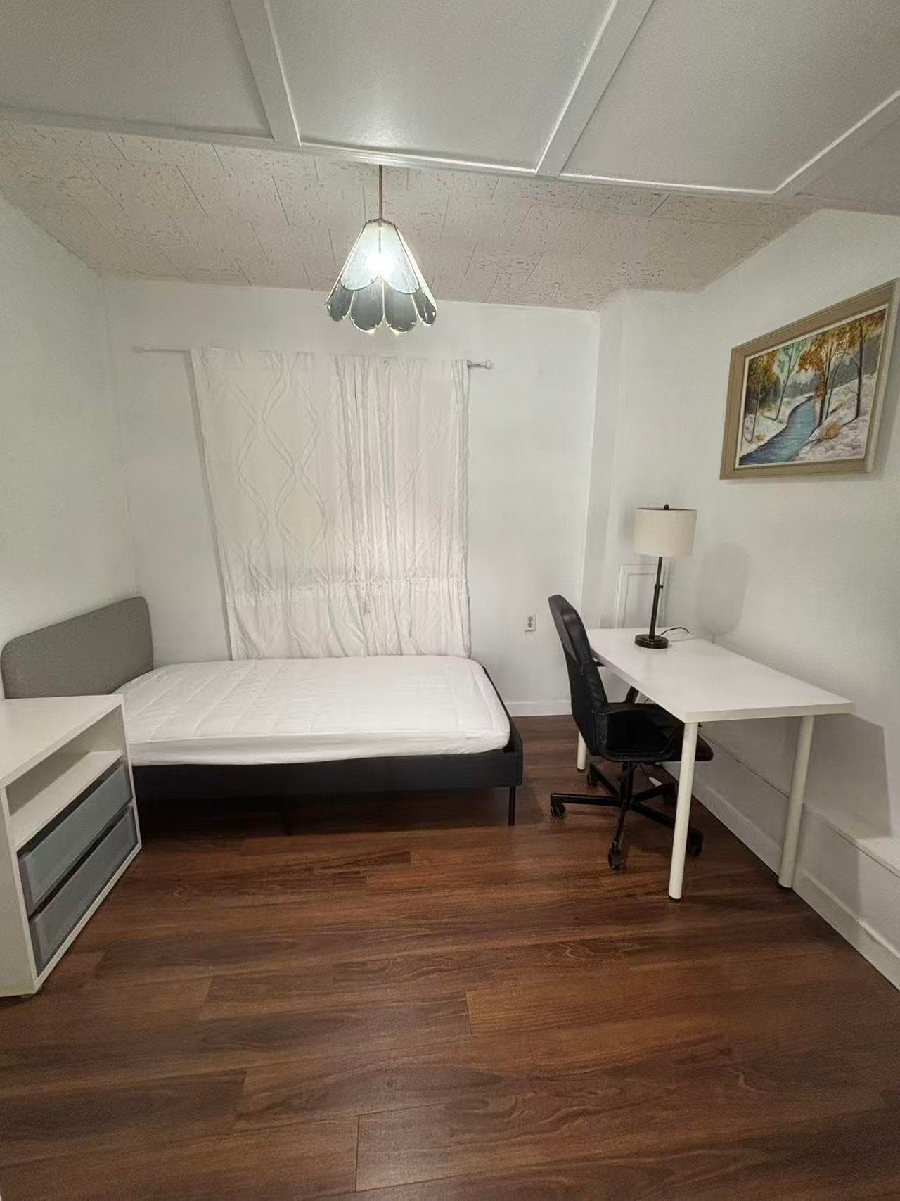 2954 Dollarton, North Vancouver