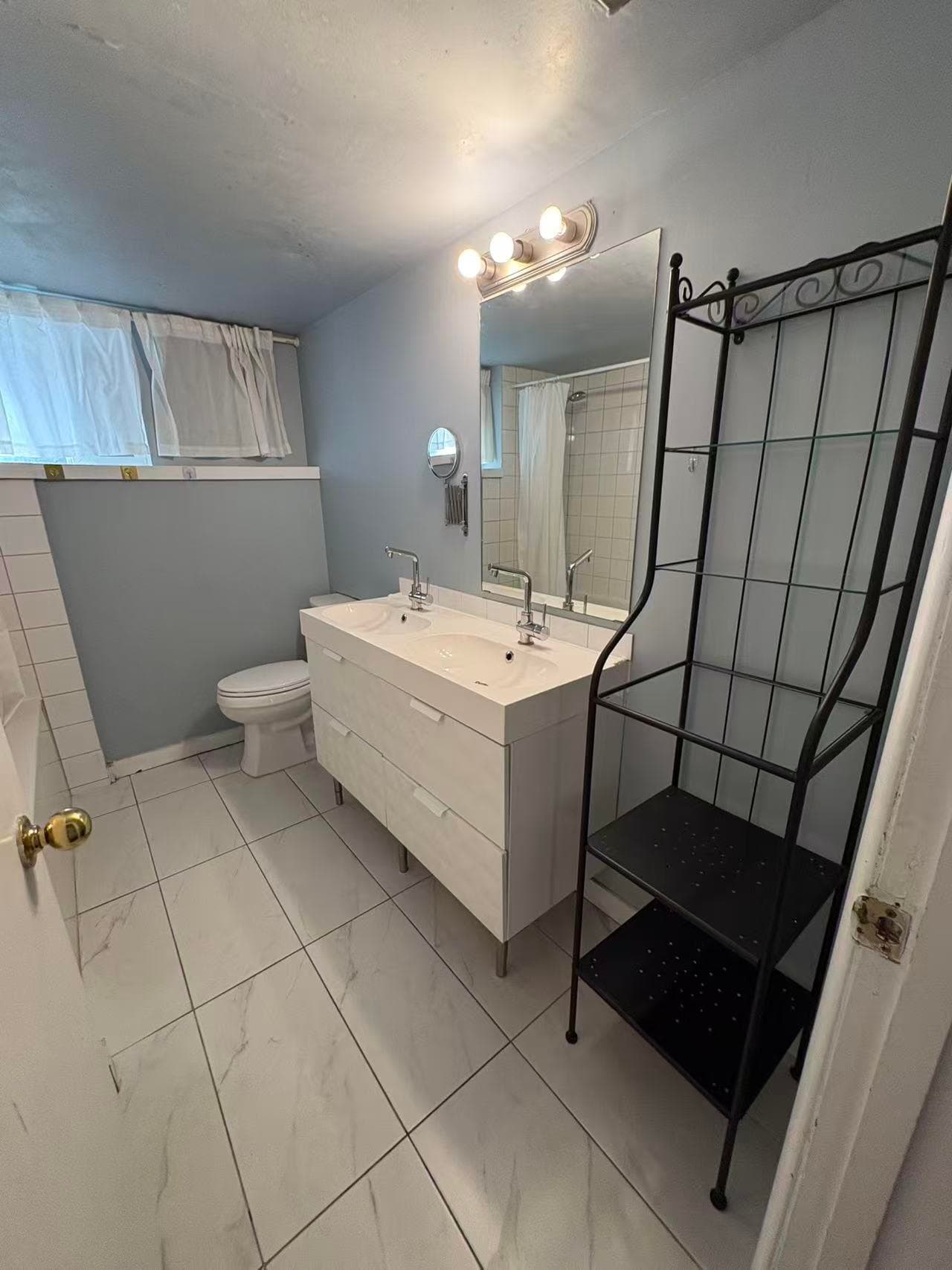 2954 Dollarton, North Vancouver, V7H 1B3 — photo 4