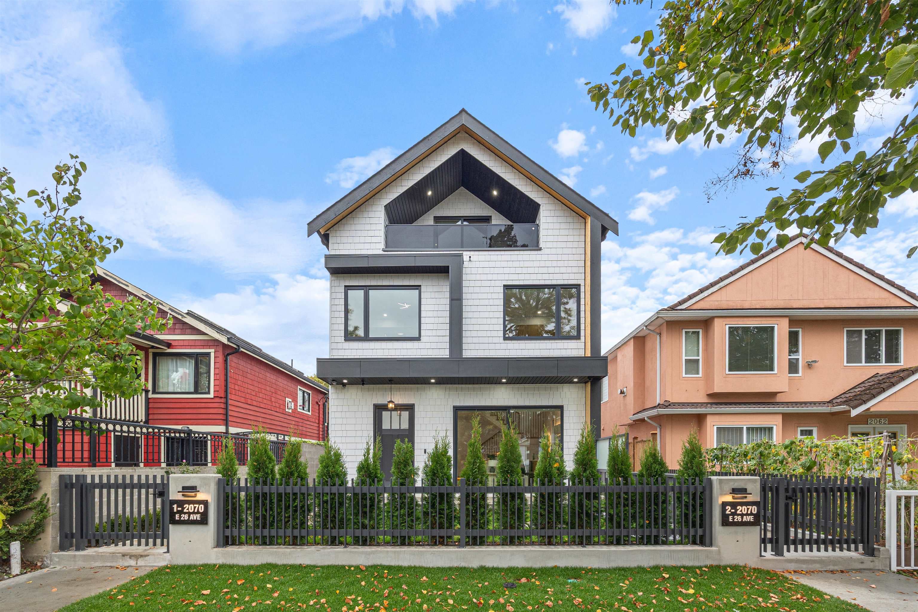 1 - 2070 E 26th Avenue, Vancouver