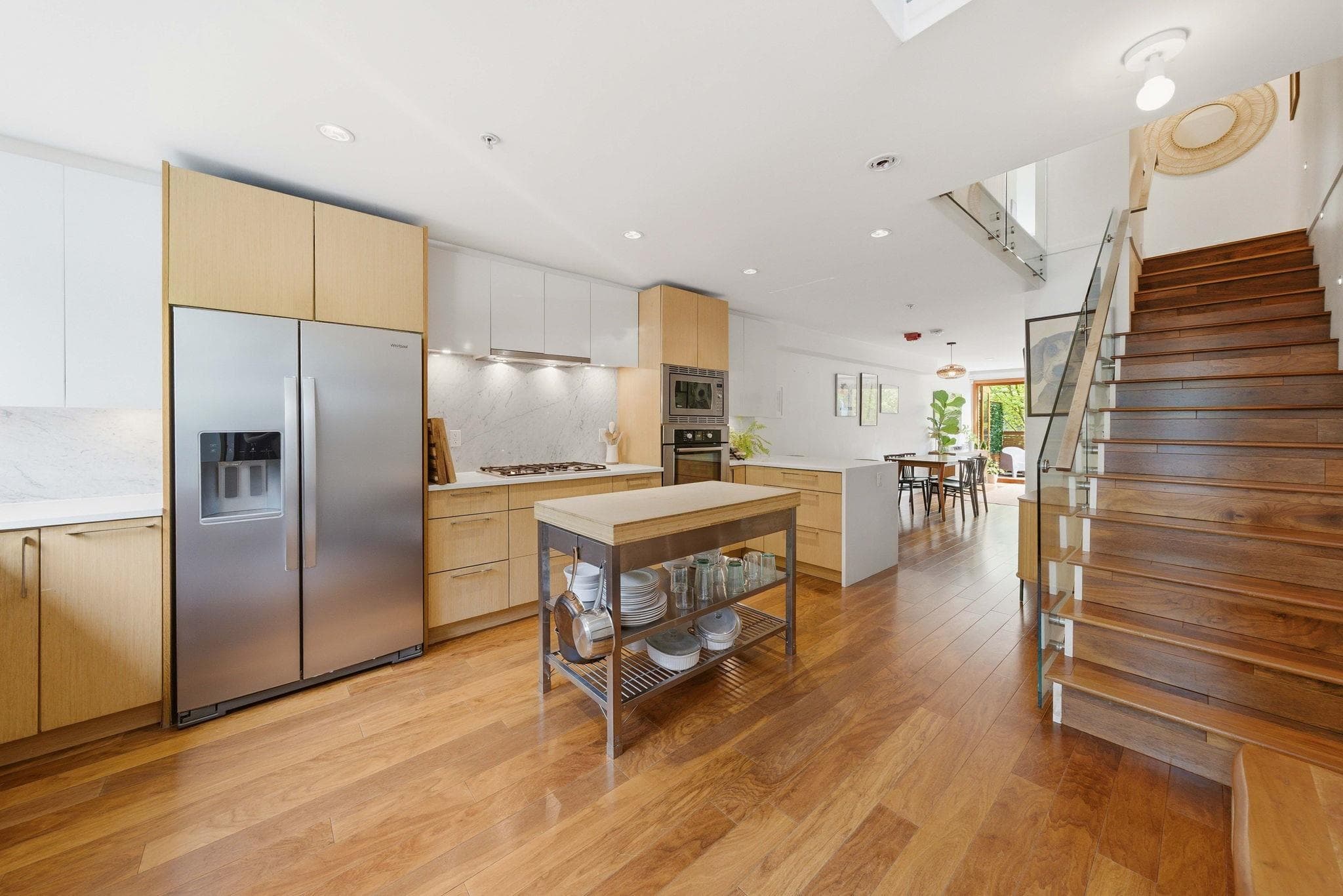 2222 Caledonia Avenue, North Vancouver, V7G 1T9 — photo 5