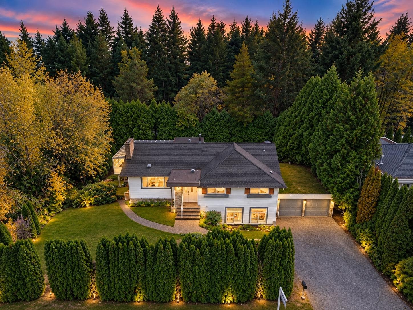 4380 Woodcrest Road, West Vancouver, V7S 2W1 — photo 1