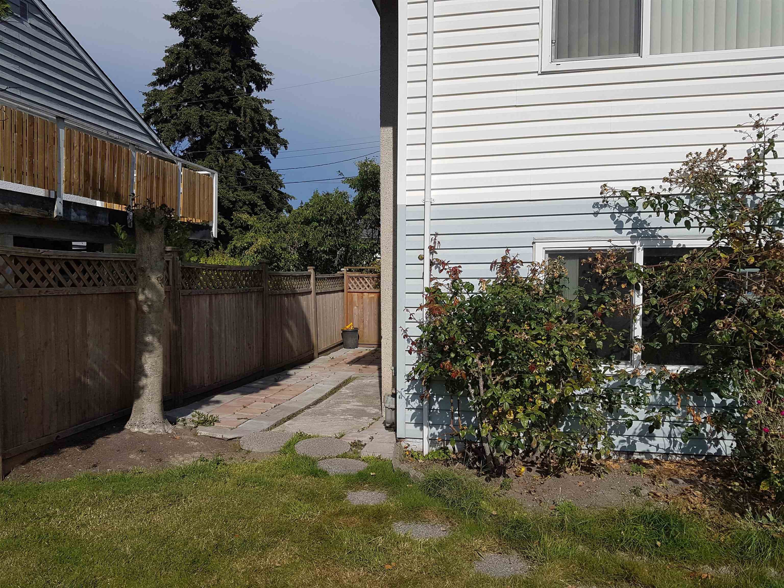 10120 Aintree Crescent, Richmond, V7A 3T8 — photo 3