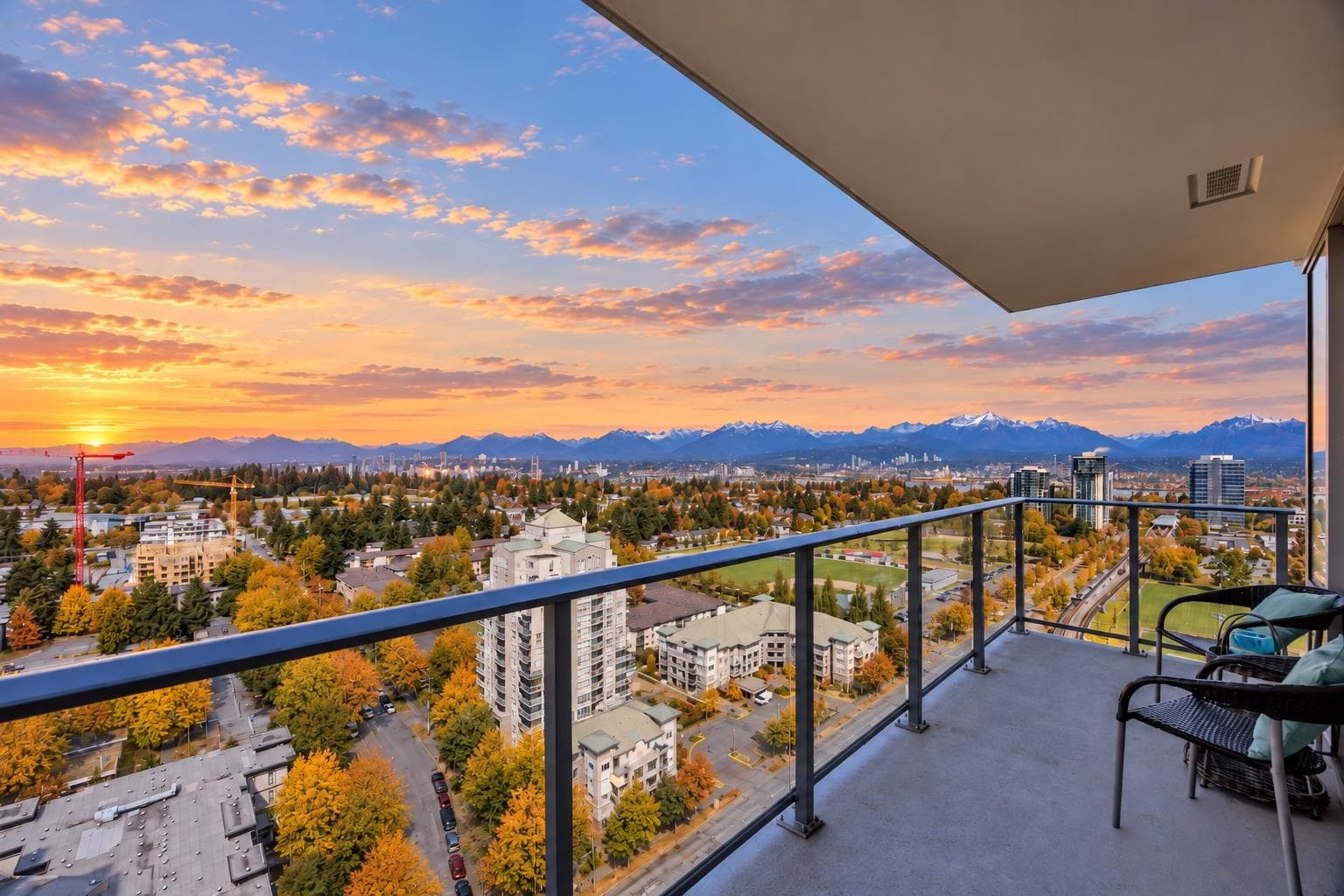 2202 - 13428 105 Avenue, Surrey