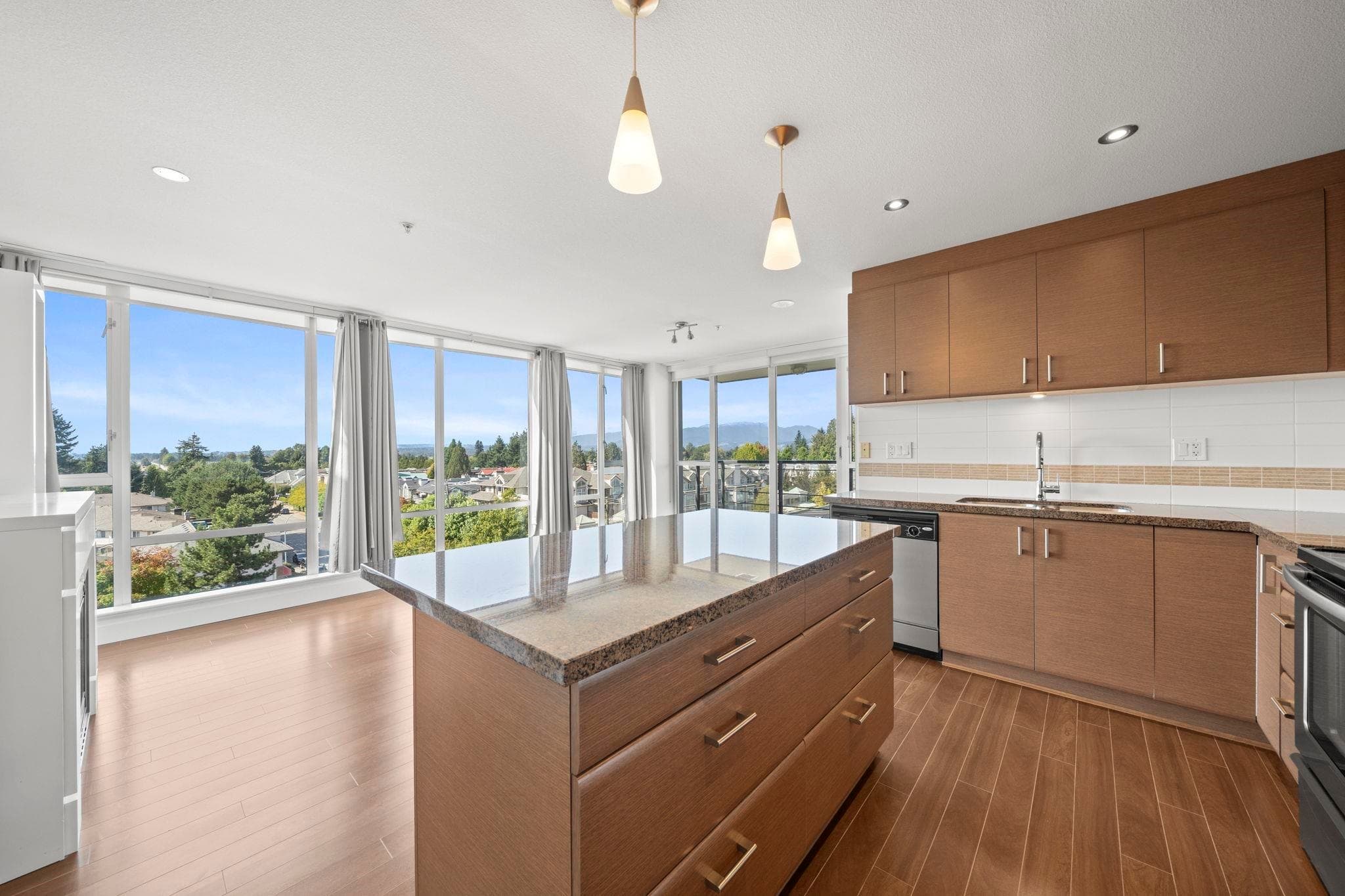 603 - 12069 Harris Road, Pitt Meadows, V3Y 0C8 — photo 2