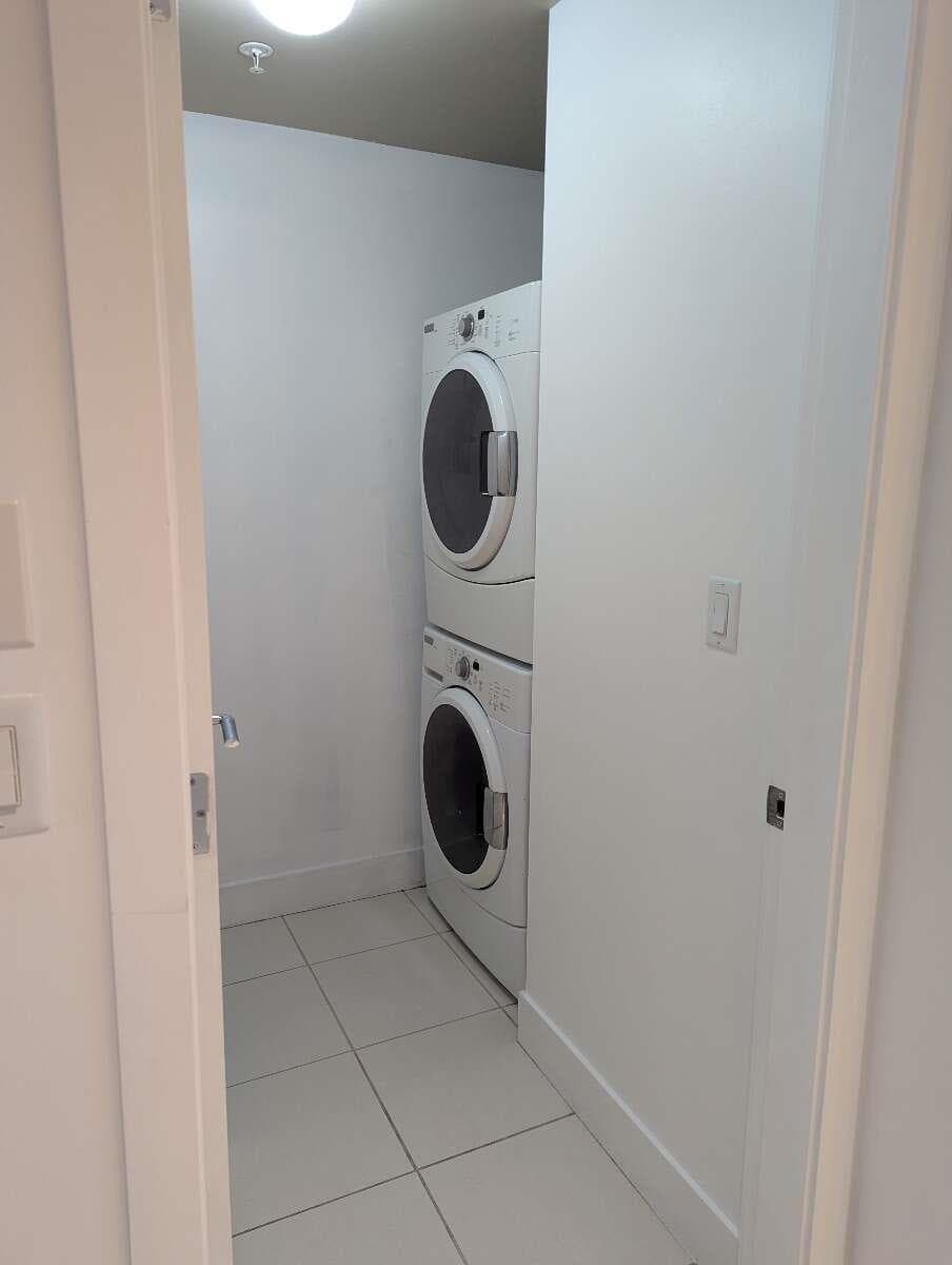 605 - 1473 Johnston Road, White Rock, V4B 0A2 — photo 4