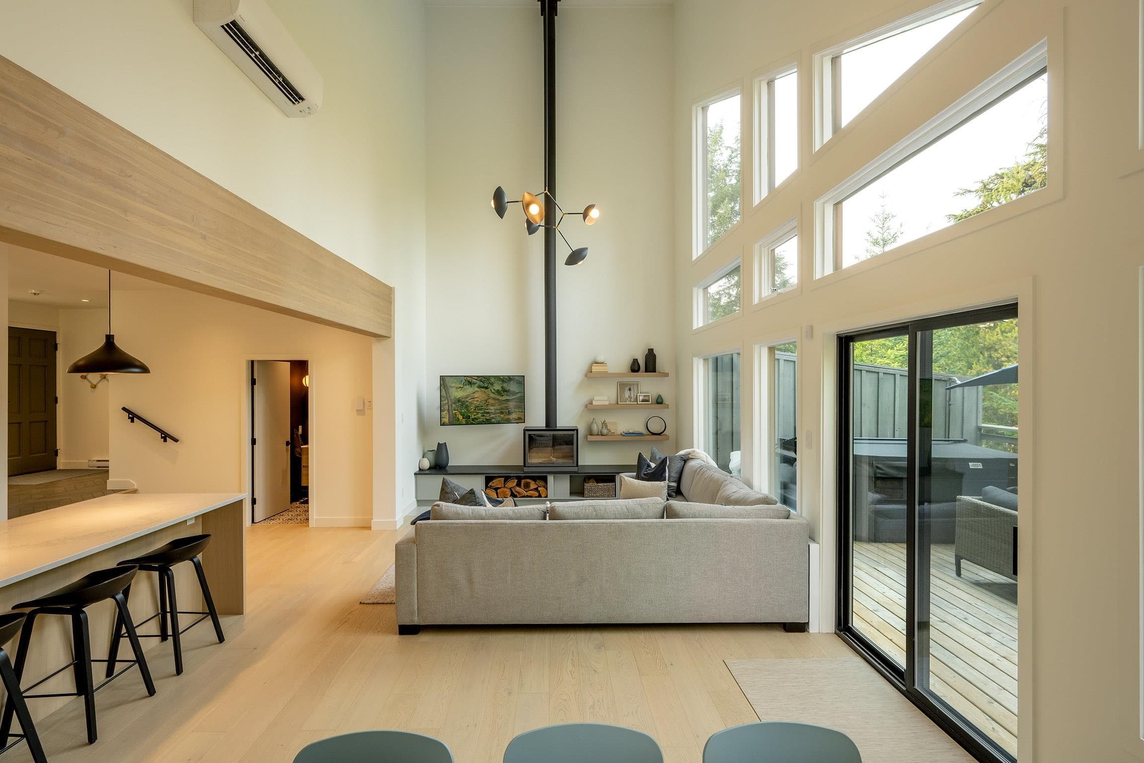 6260 Eagle Drive, Whistler, V8E 0C7 — photo 2
