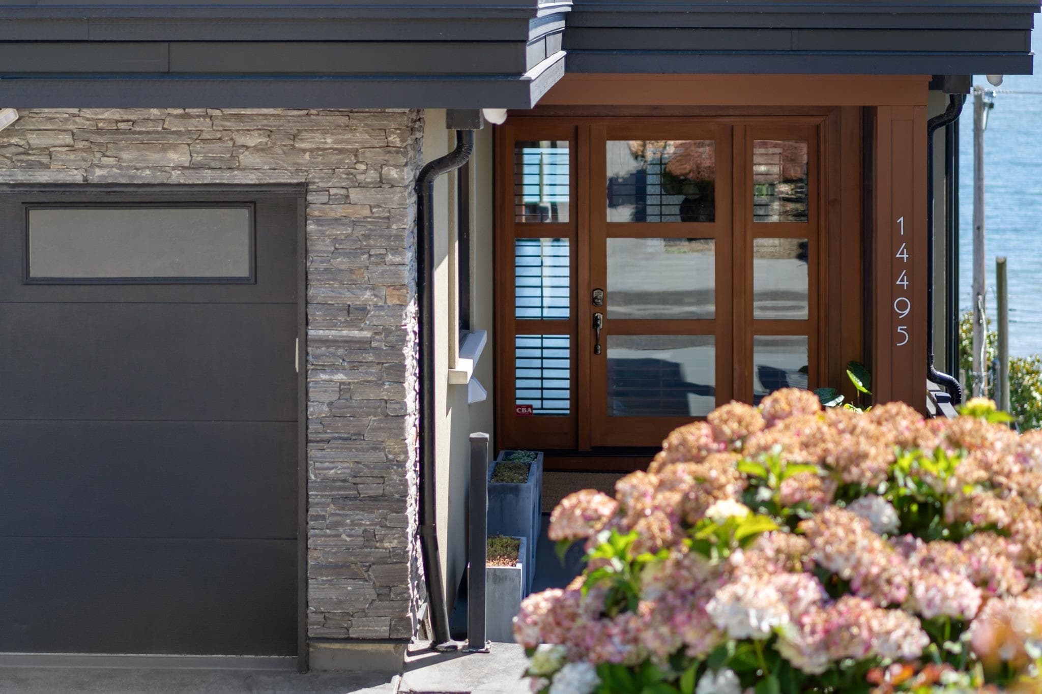 14495 Marine Drive, White Rock, V4B 1B4 — photo 2