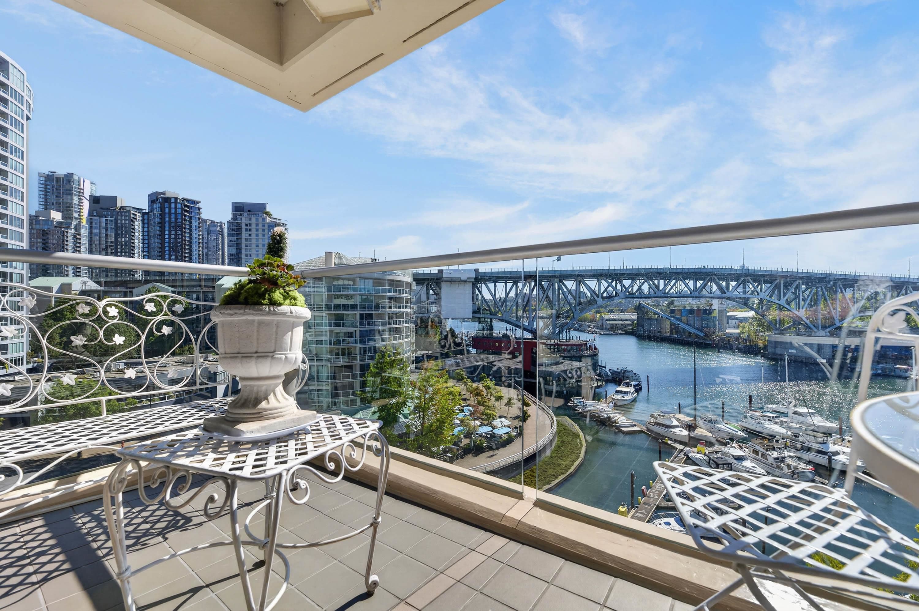 804 - 1600 Hornby Street, Vancouver, V6Z 2S4 — photo 2