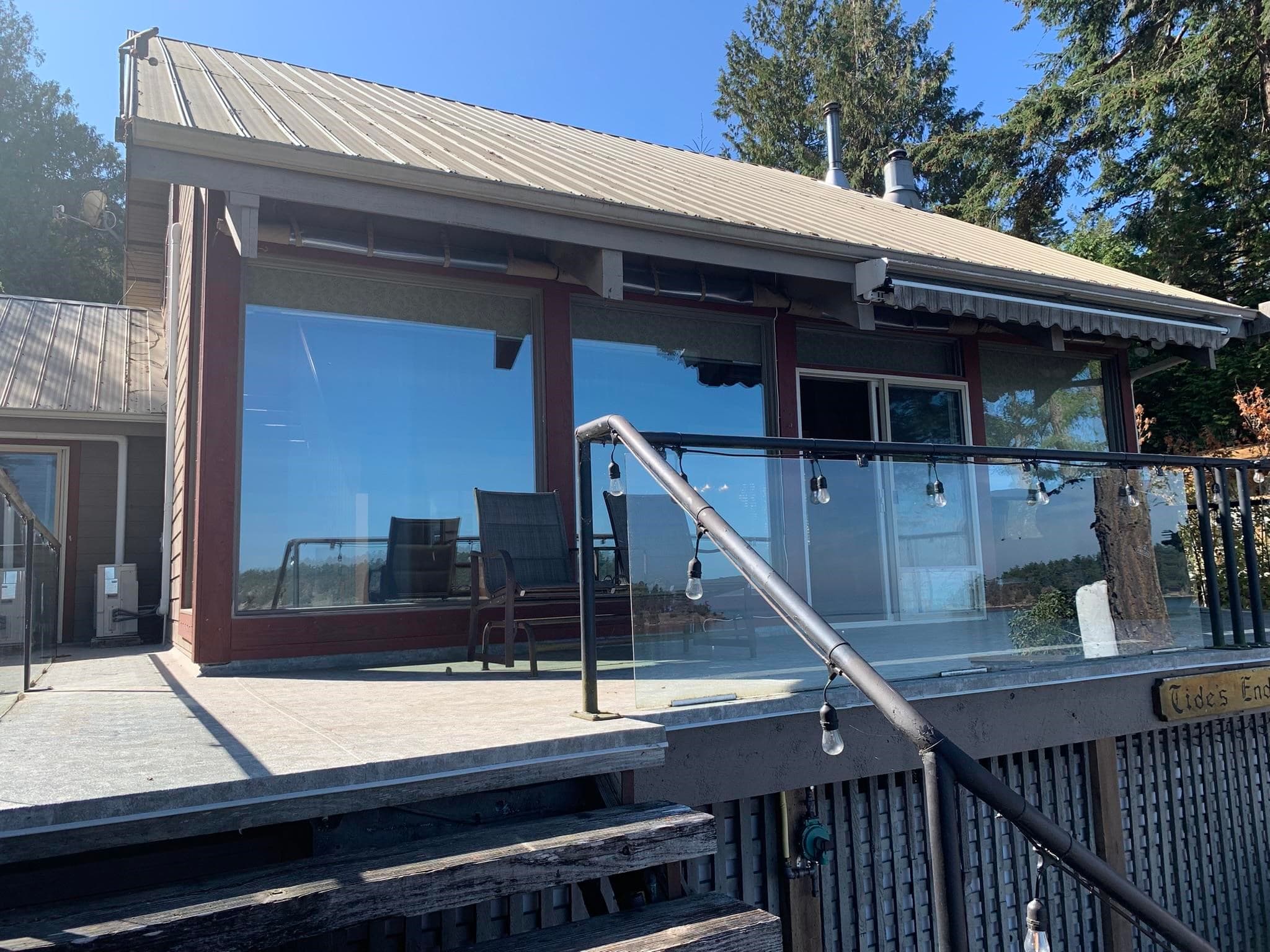 574 Arbutus Drive, Mayne Island, V0N 2J1 — photo 2