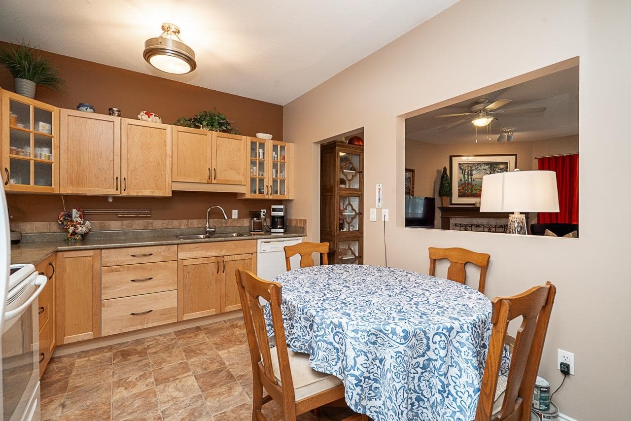 304 - 5489 201 Street, Langley, V3A 1P8 — photo 5