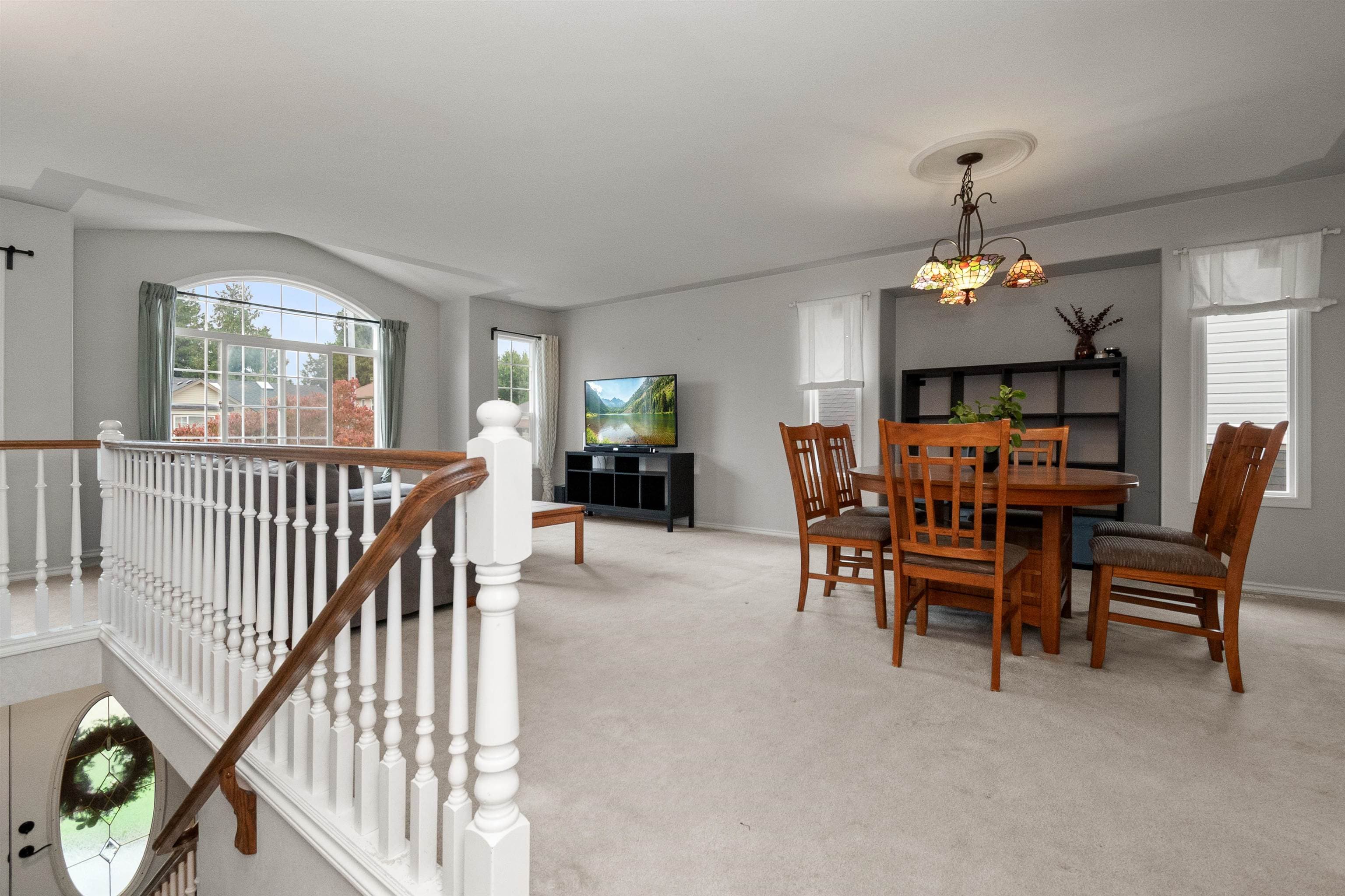 44600 Michael Drive, Chilliwack, V2R 5L3 — photo 3