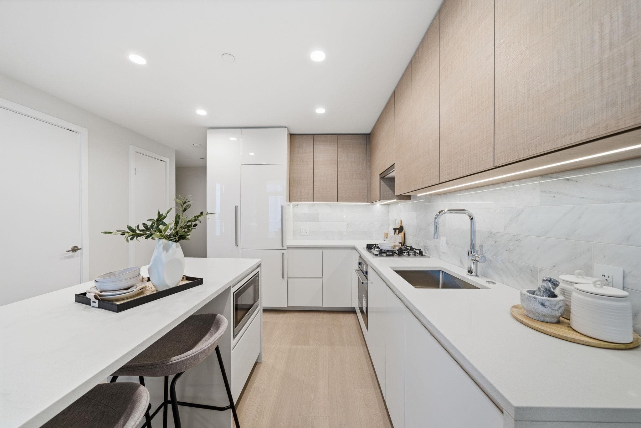 1207 - 2186 Gilmore Avenue, Burnaby