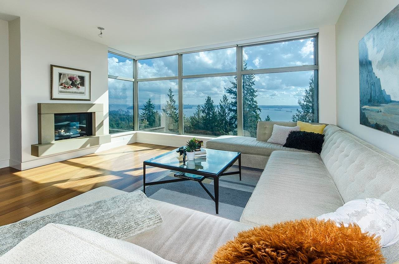 801 - 3335 Cypress Place, West Vancouver