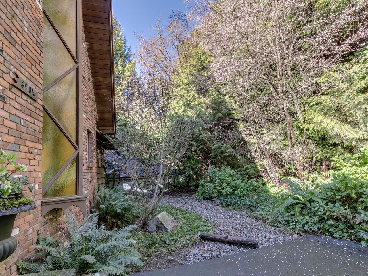 3904 Westridge Avenue, West Vancouver, V7V 3H5 — photo 4