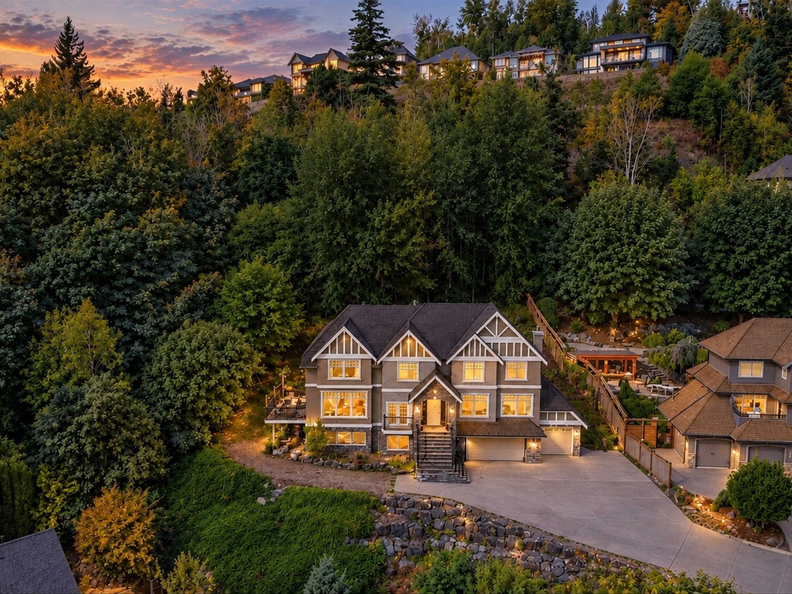 2651 Stonecroft Drive, Abbotsford, V3G 1K8 — photo 3