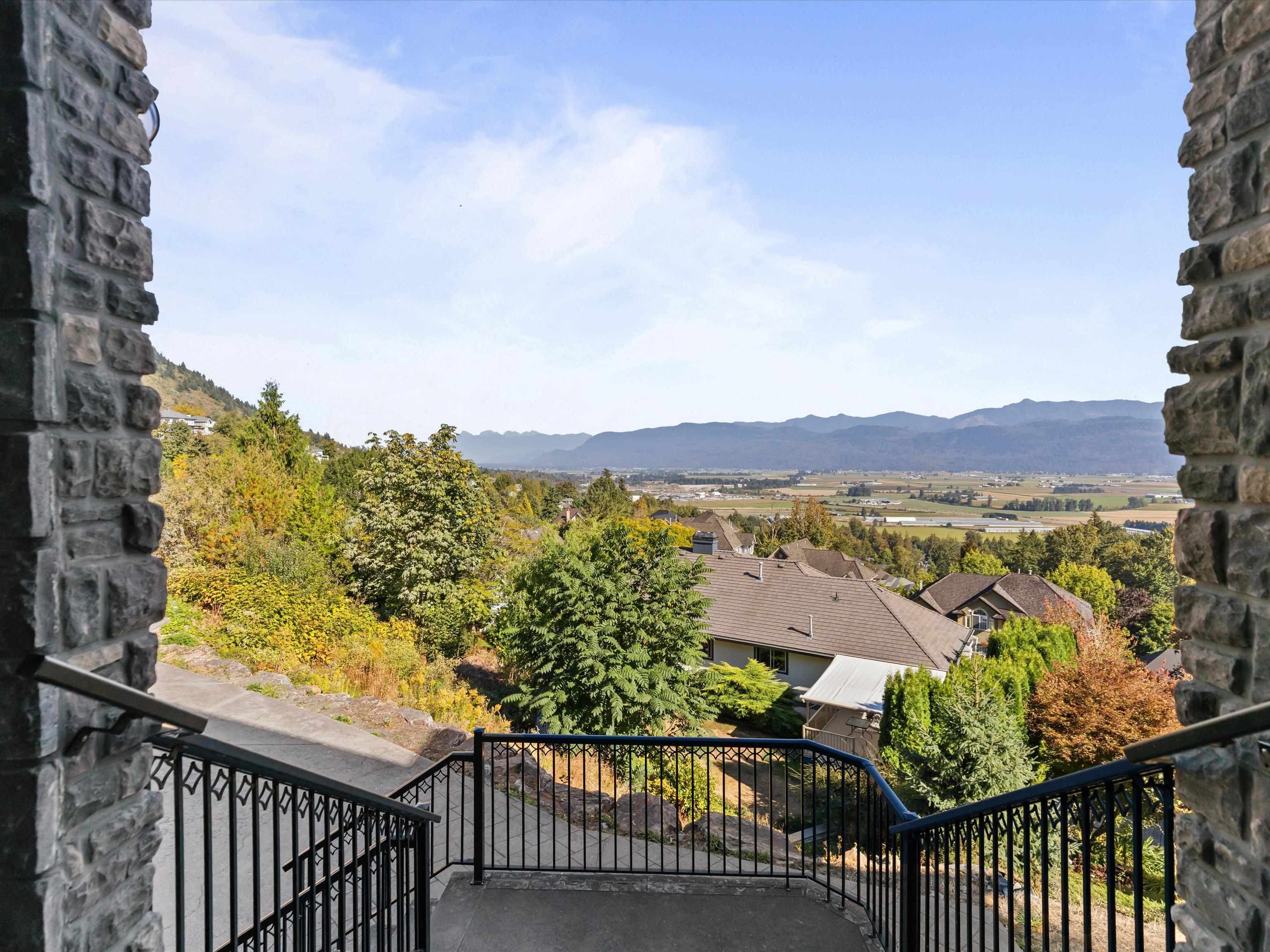 2651 Stonecroft Drive, Abbotsford, V3G 1K8 — photo 5