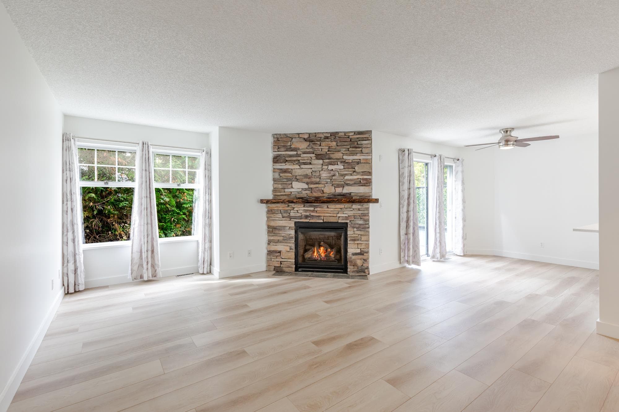 53 - 1140 Falcon Drive, Coquitlam, V3E 2J9 — photo 3