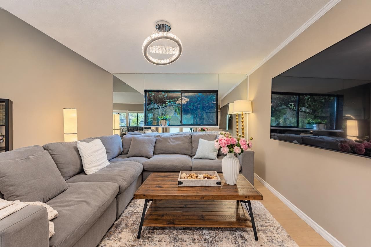 4739 Woodgreen Drive, West Vancouver, V7S 3A2 — photo 3