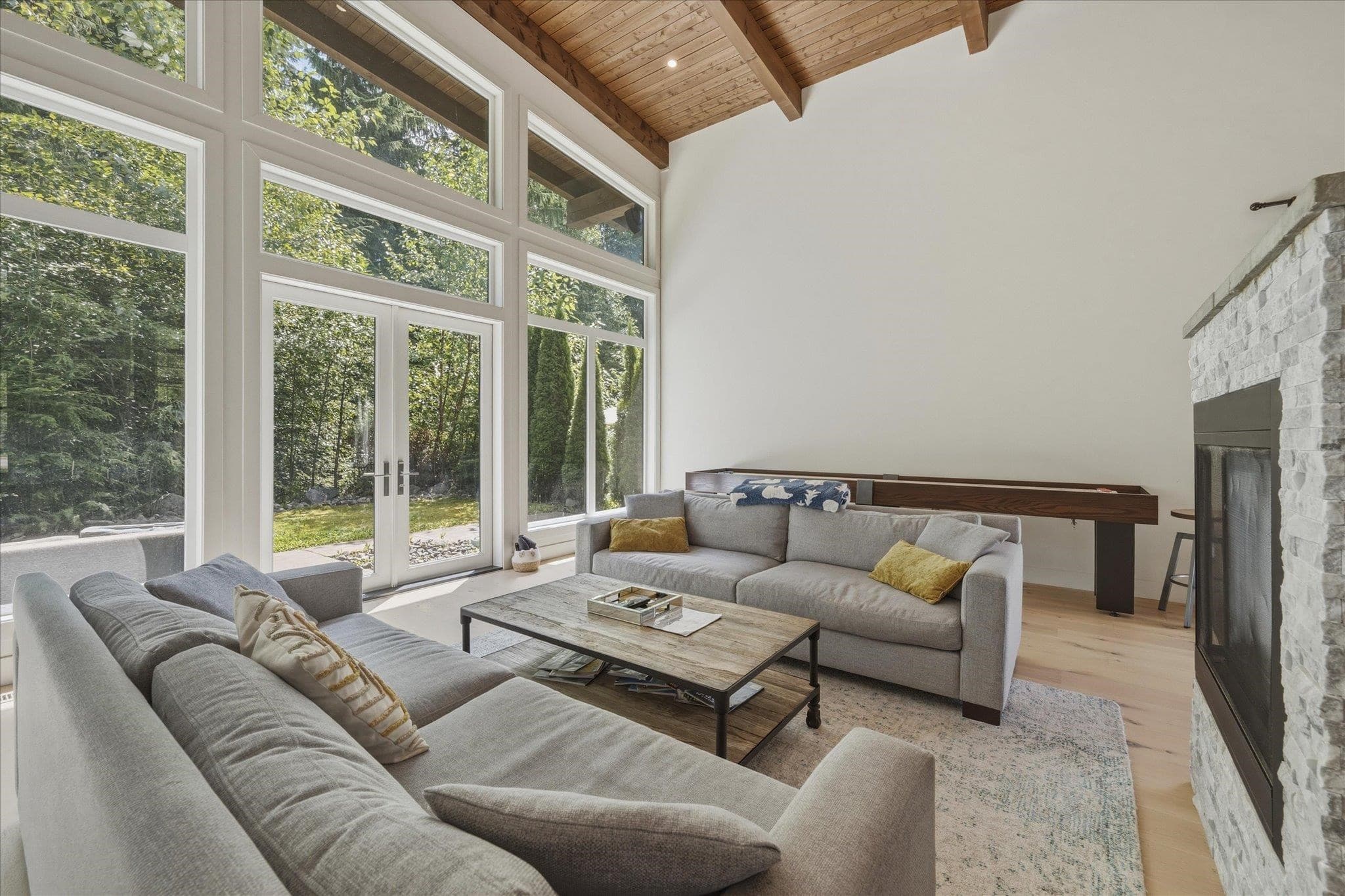 3324 Mamquam Road, Squamish, V8B 0S6 — photo 3