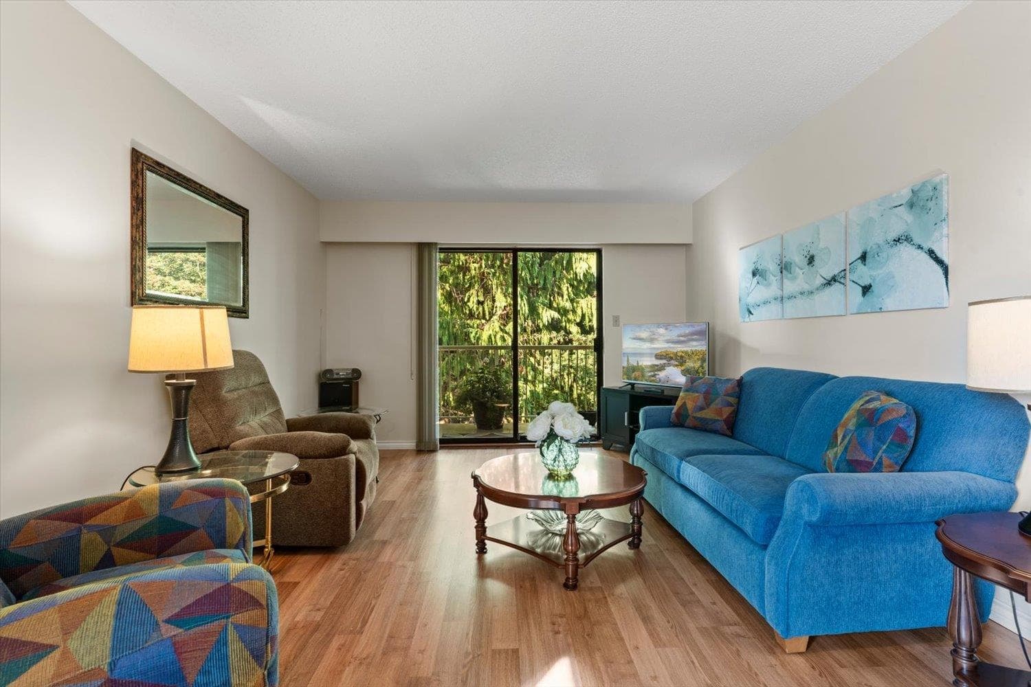 301 - 12890 17 Avenue, Surrey, V4A 1T5 — photo 2