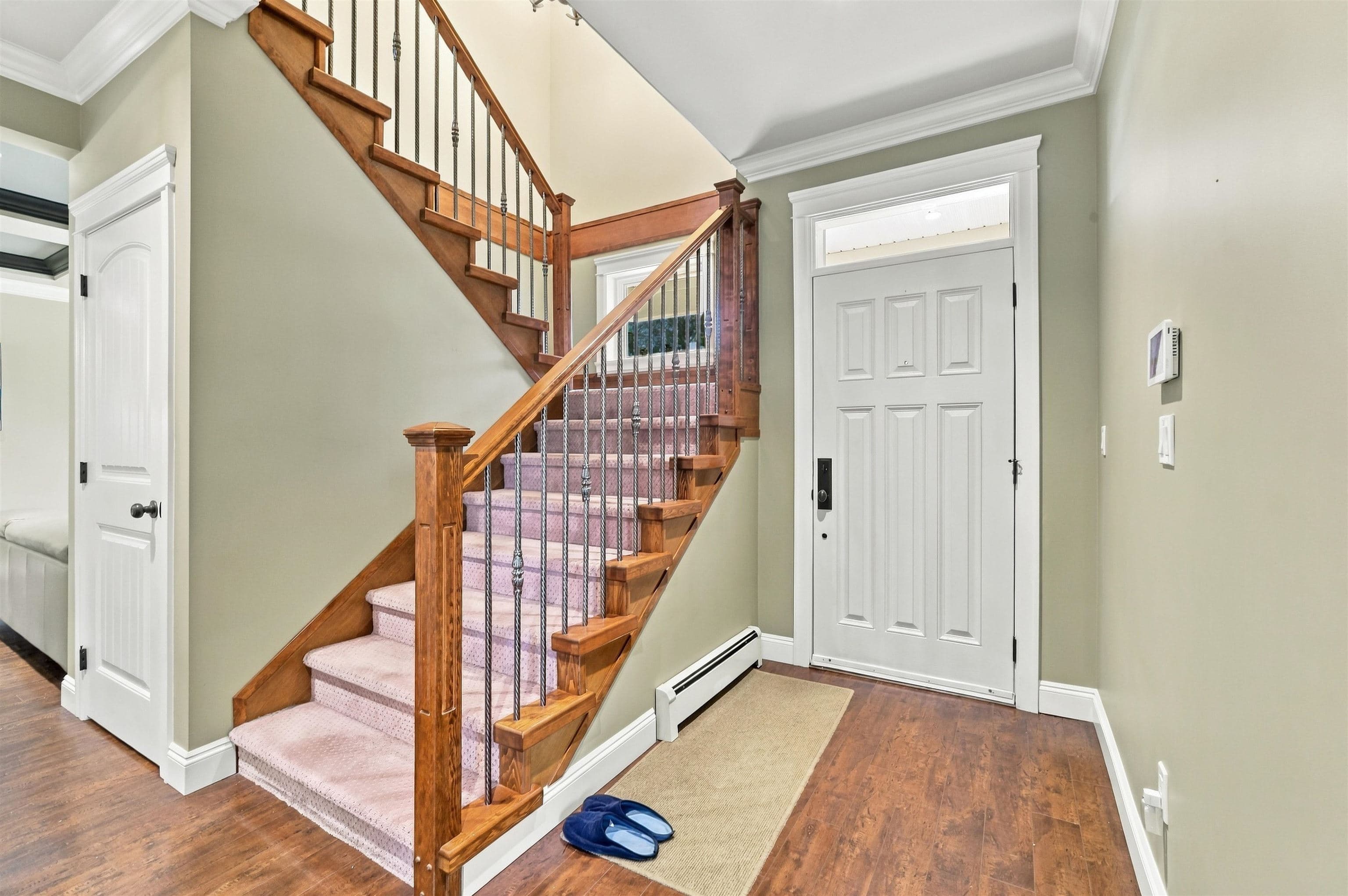 702 Grover Avenue, Coquitlam, V3J 3C6 — photo 3