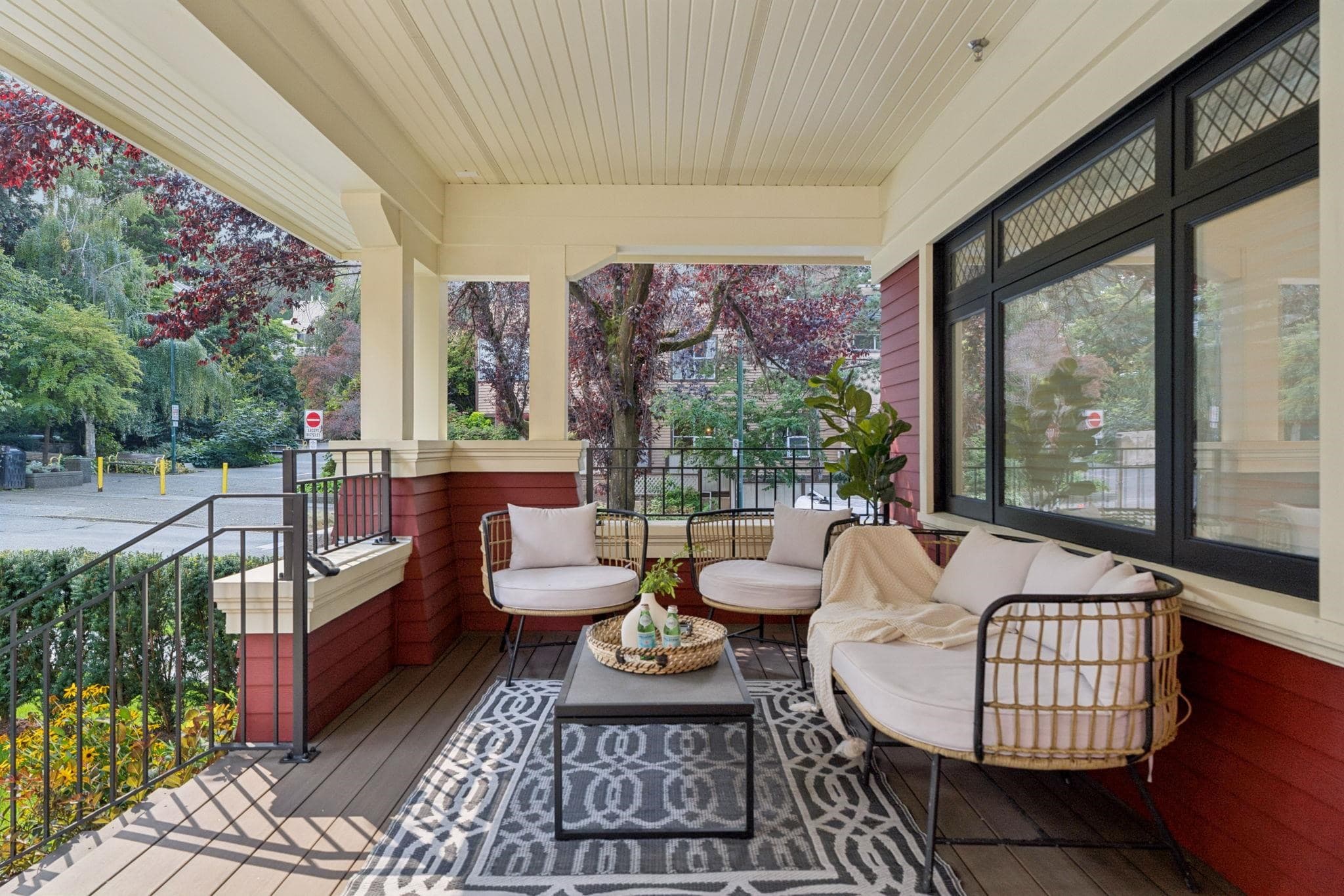 993 Broughton Street, Vancouver, V6G 2A4 — photo 3