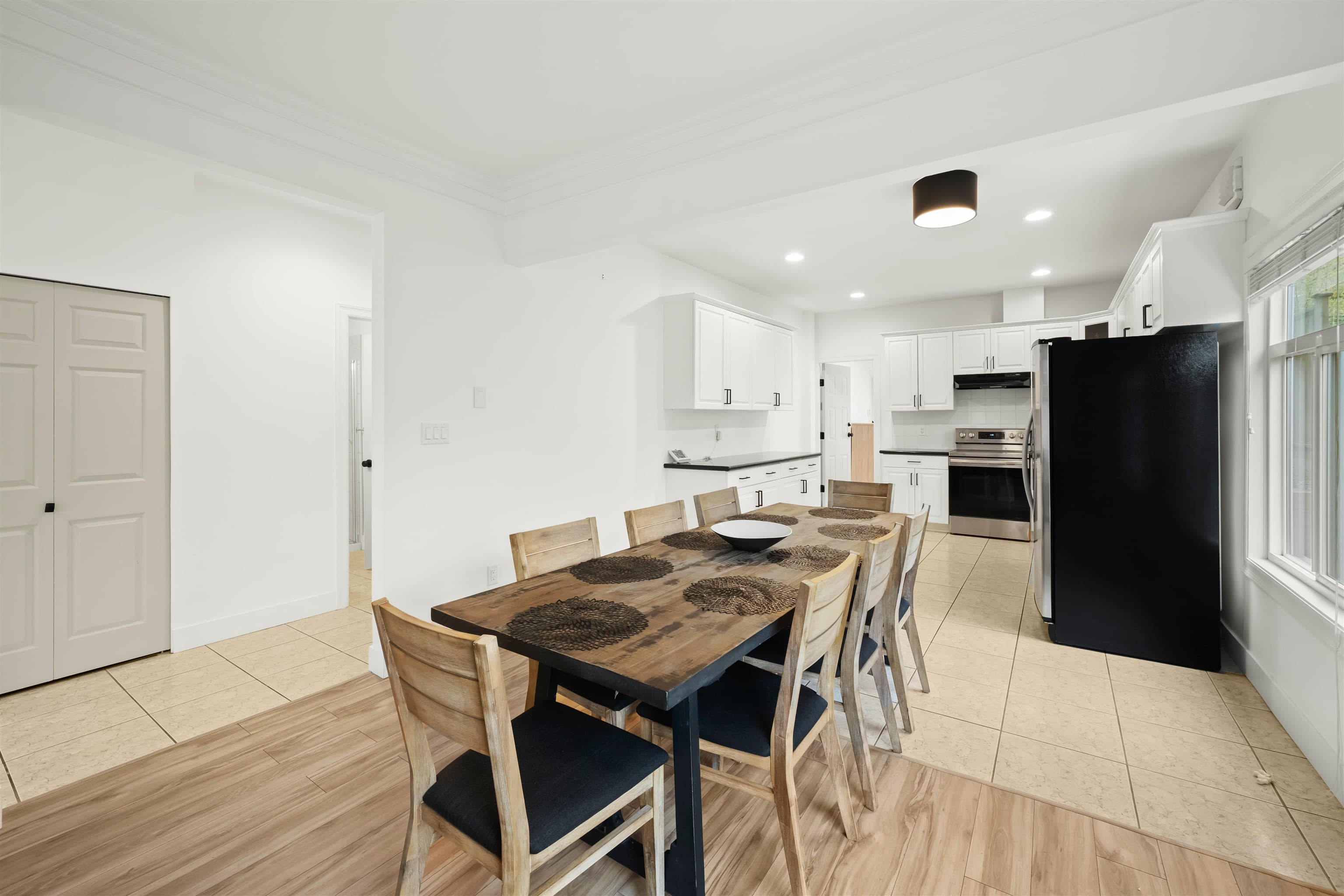 4086 Dominion Street, Burnaby, V5G 1C3 — photo 5