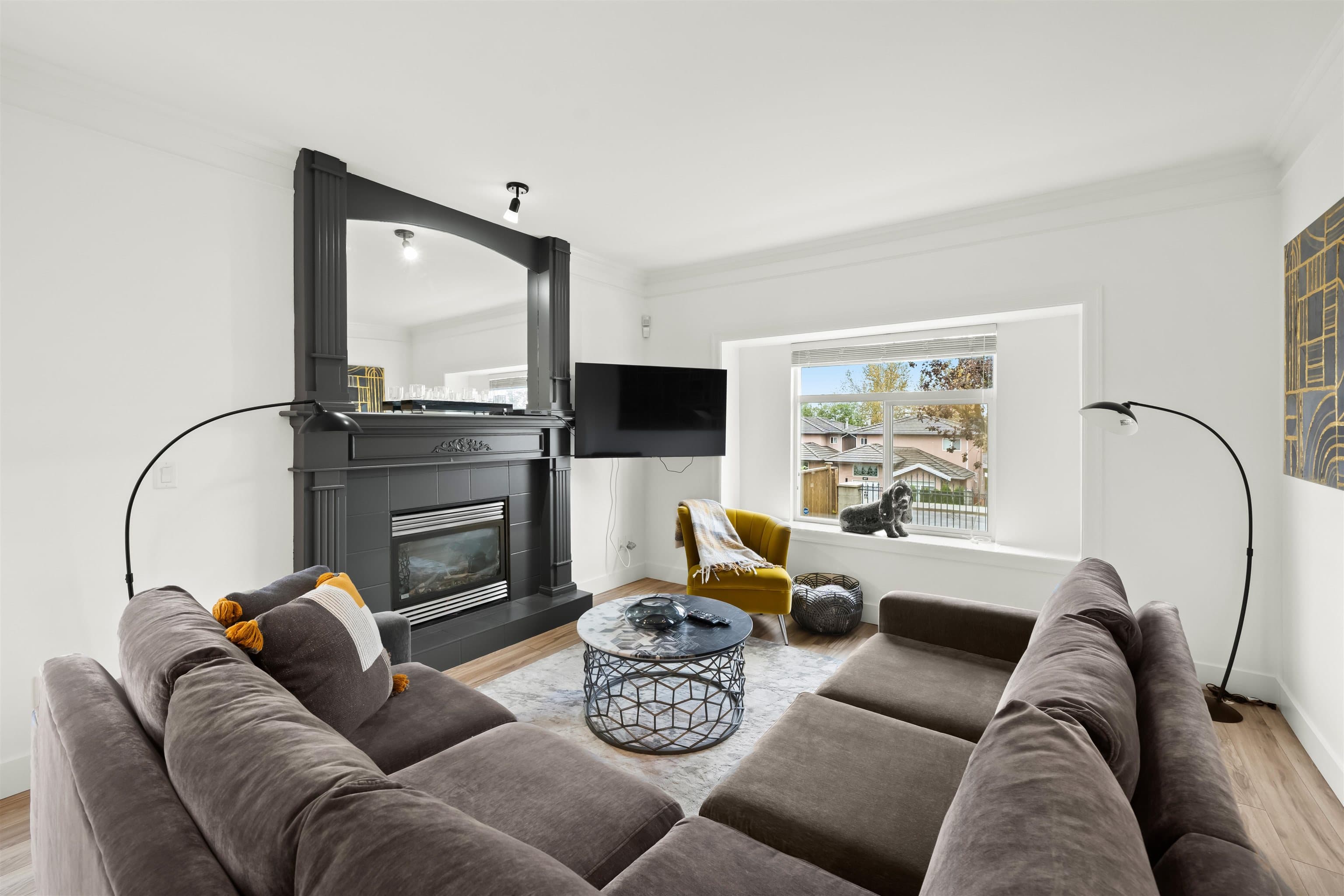 4086 Dominion Street, Burnaby, V5G 1C3 — photo 4