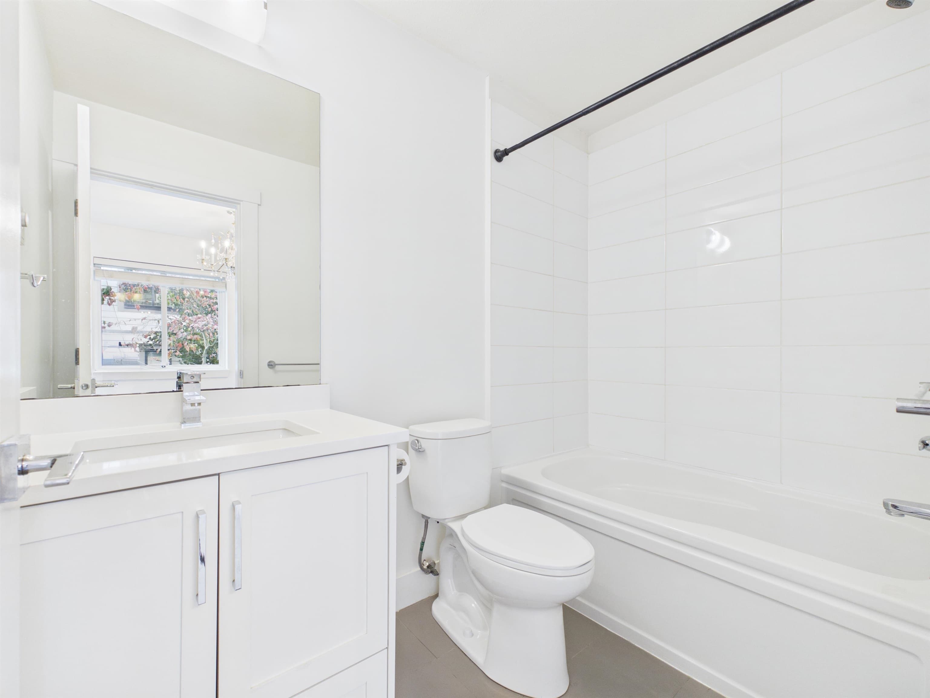 13 - 16760 25 Avenue, Surrey, V3Z 0W4 — photo 4