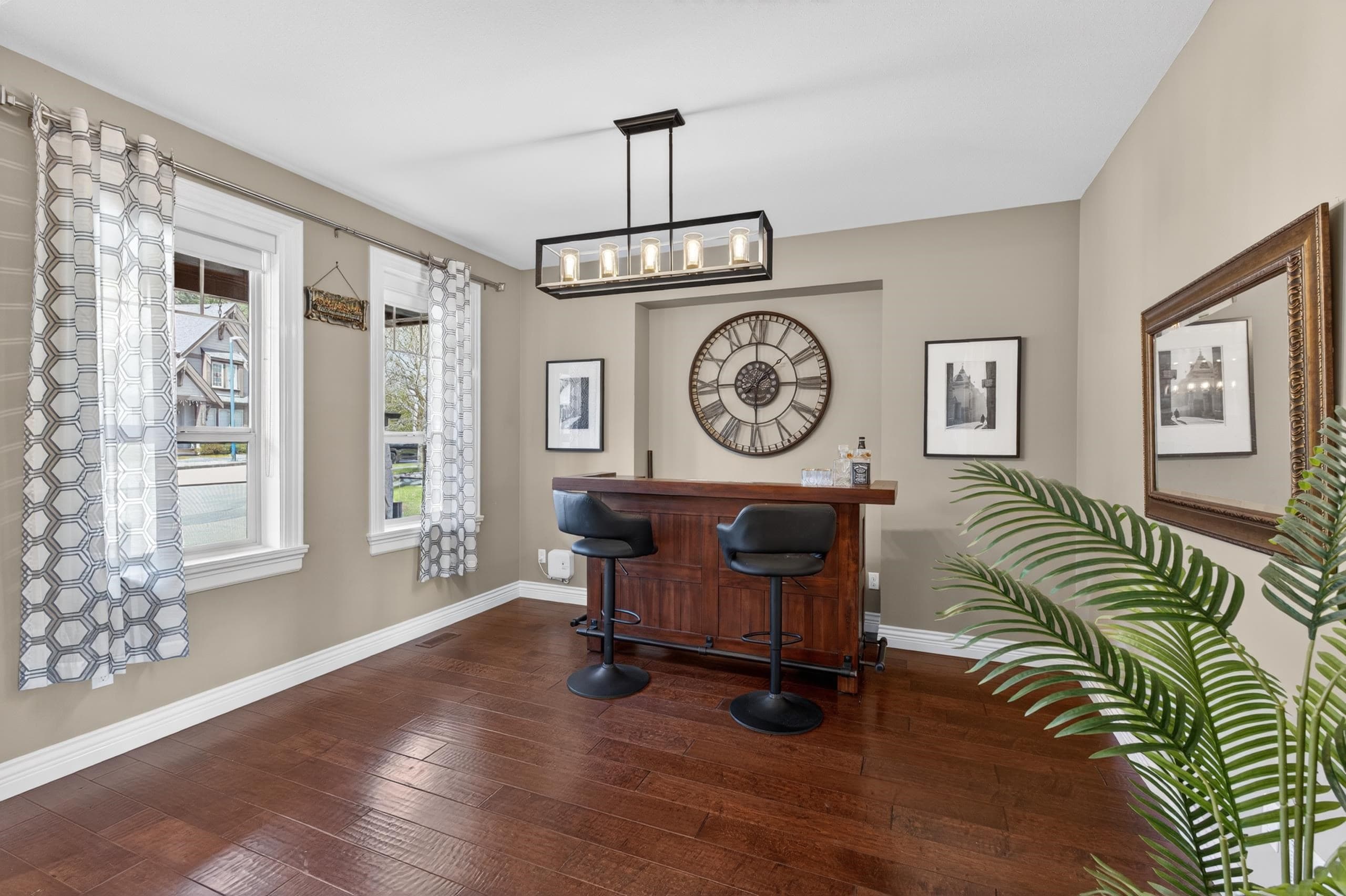 1213 Burkemont Place, Coquitlam, V3B 0C8 — photo 4