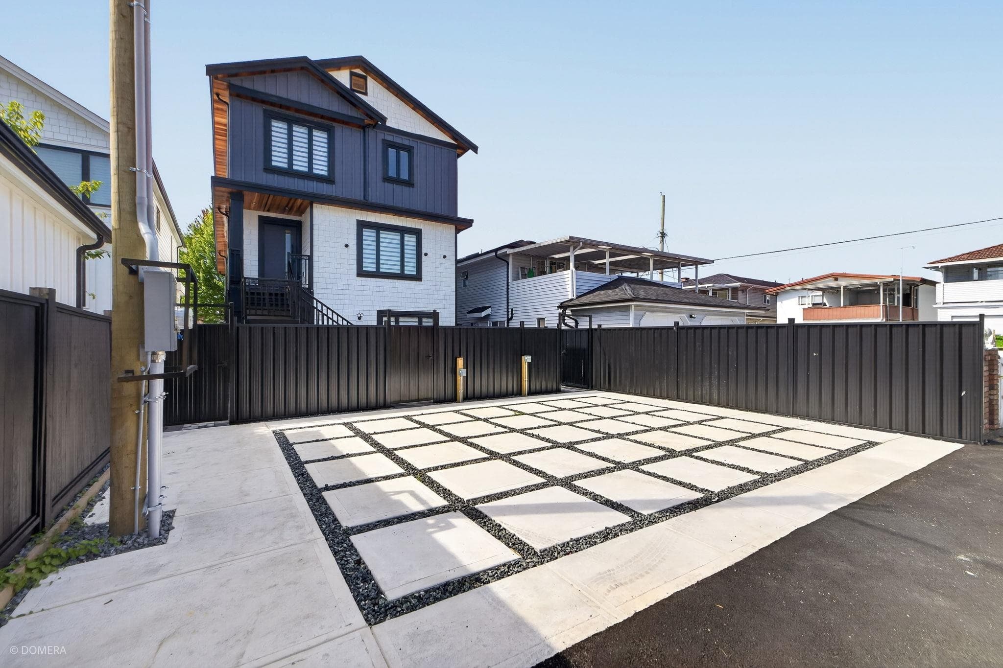 3 - 2035 E 51st Avenue, Vancouver, V5P 4M1 — photo 1