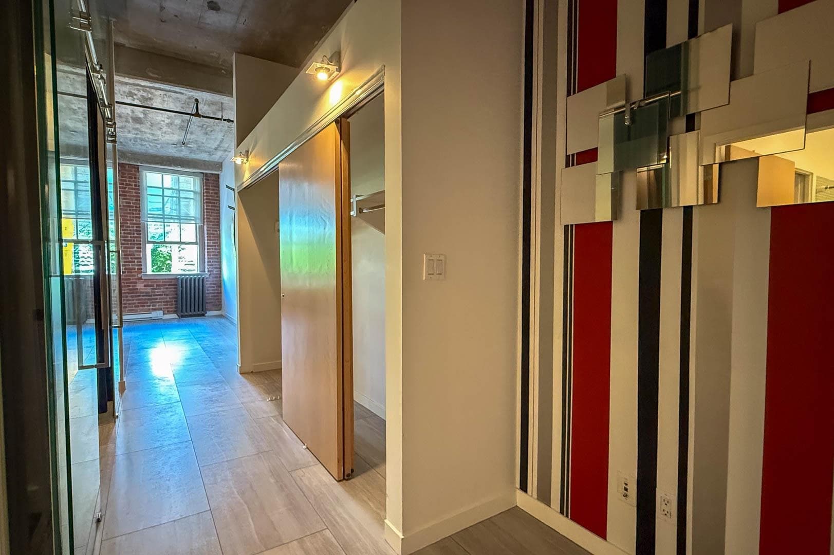 210 - 546 Beatty Street, Vancouver, V6B 2L3 — photo 3