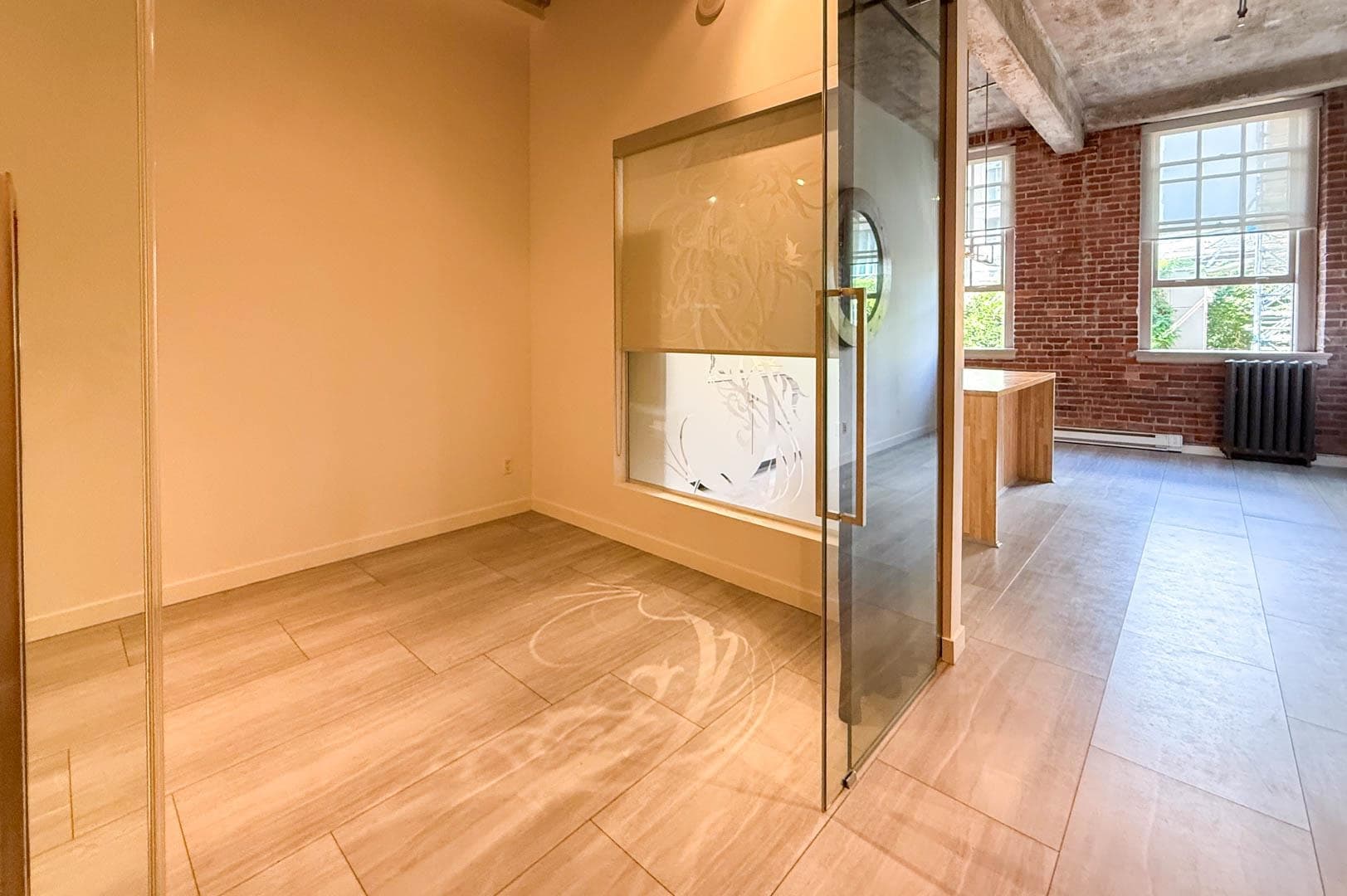 210 - 546 Beatty Street, Vancouver, V6B 2L3 — photo 4