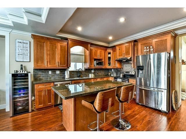 6949 196 Street, Surrey, V4N 5Z1 — photo 5