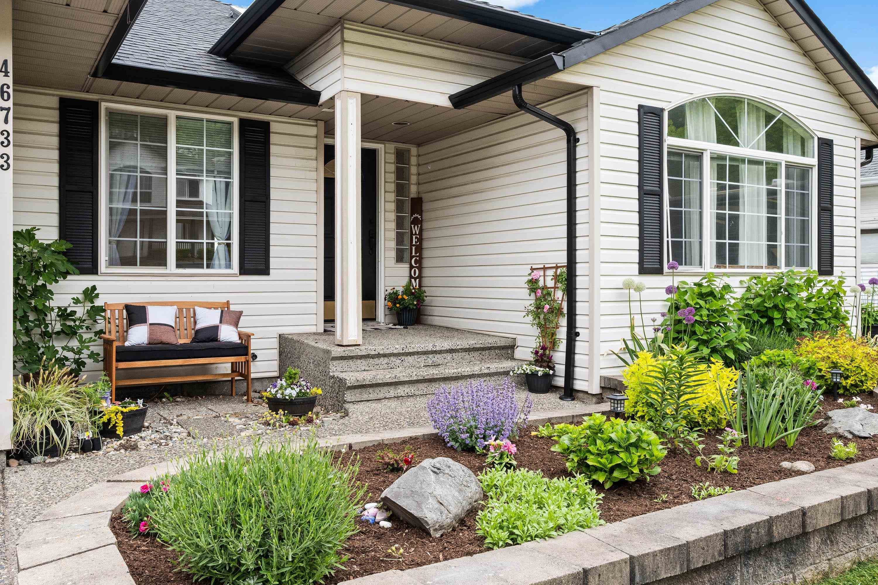 46733 Sylvan Drive, Chilliwack, V2R 4E9 — photo 2