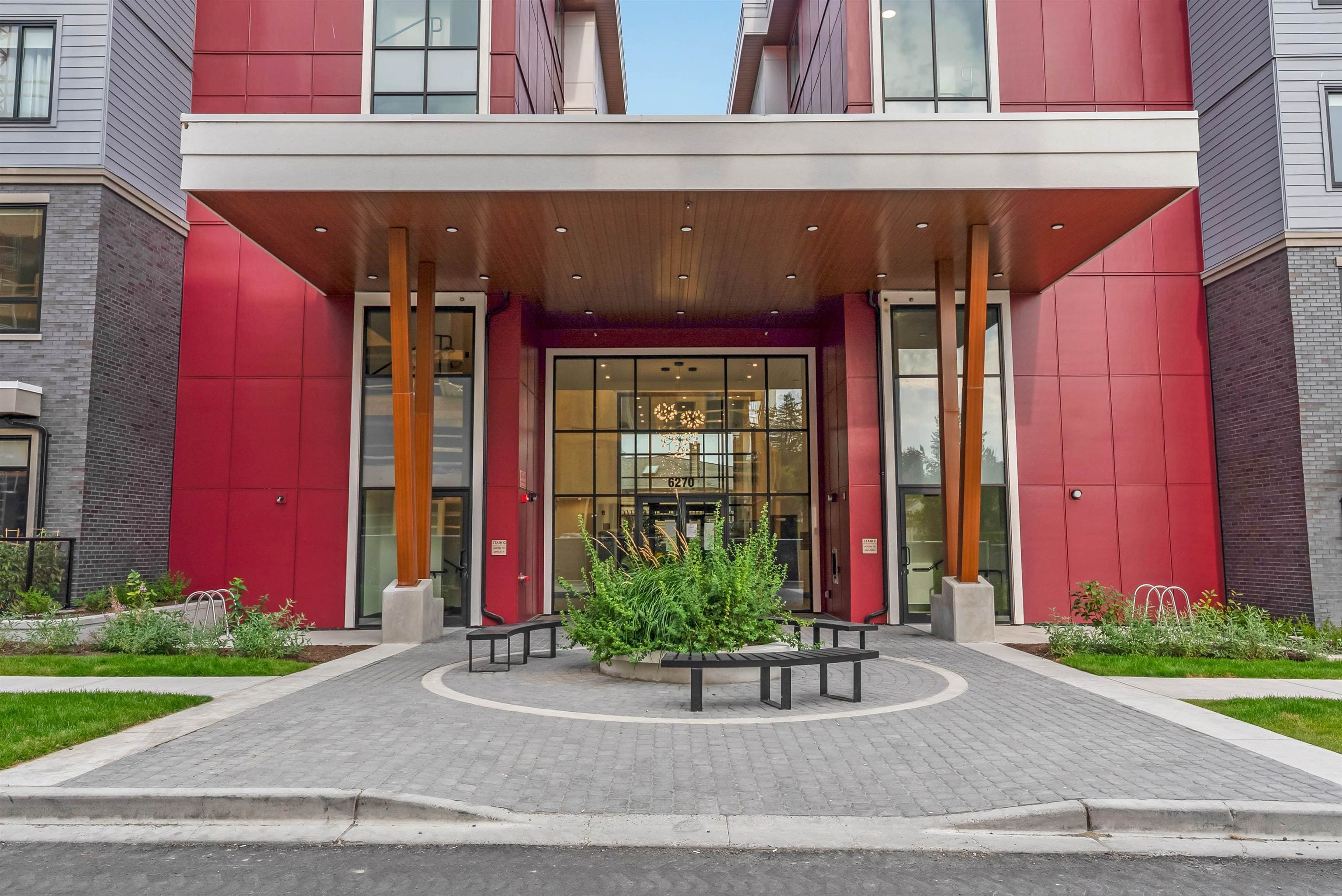 107 - 6270 Gosseberry Drive, Surrey, V3S 0C8 — photo 3
