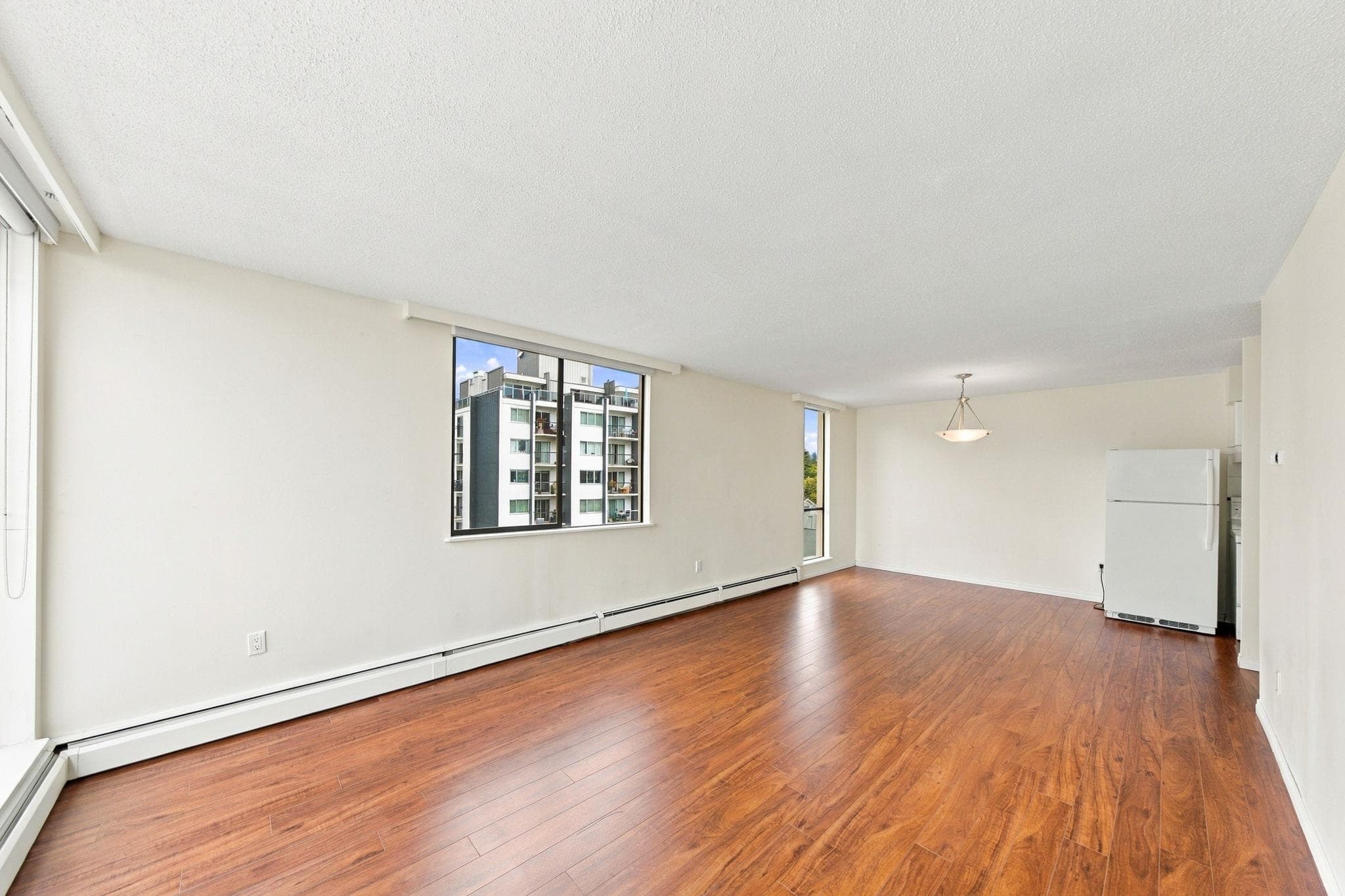 802 - 2150 Bellevue Avenue, West Vancouver, V7V 1C3 — photo 4